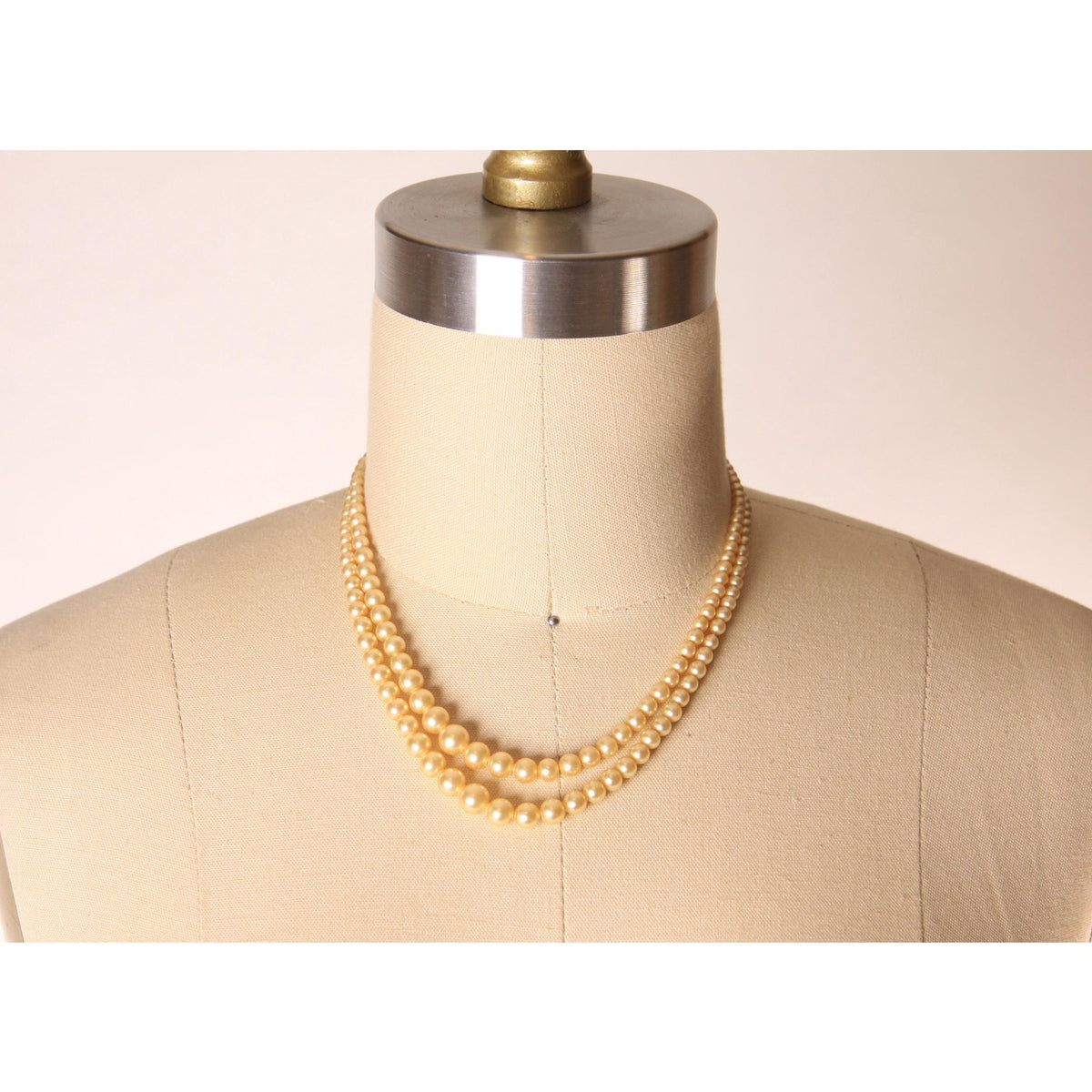1940s 1950s Cream Faux Pearl Double Strand Beaded Necklace