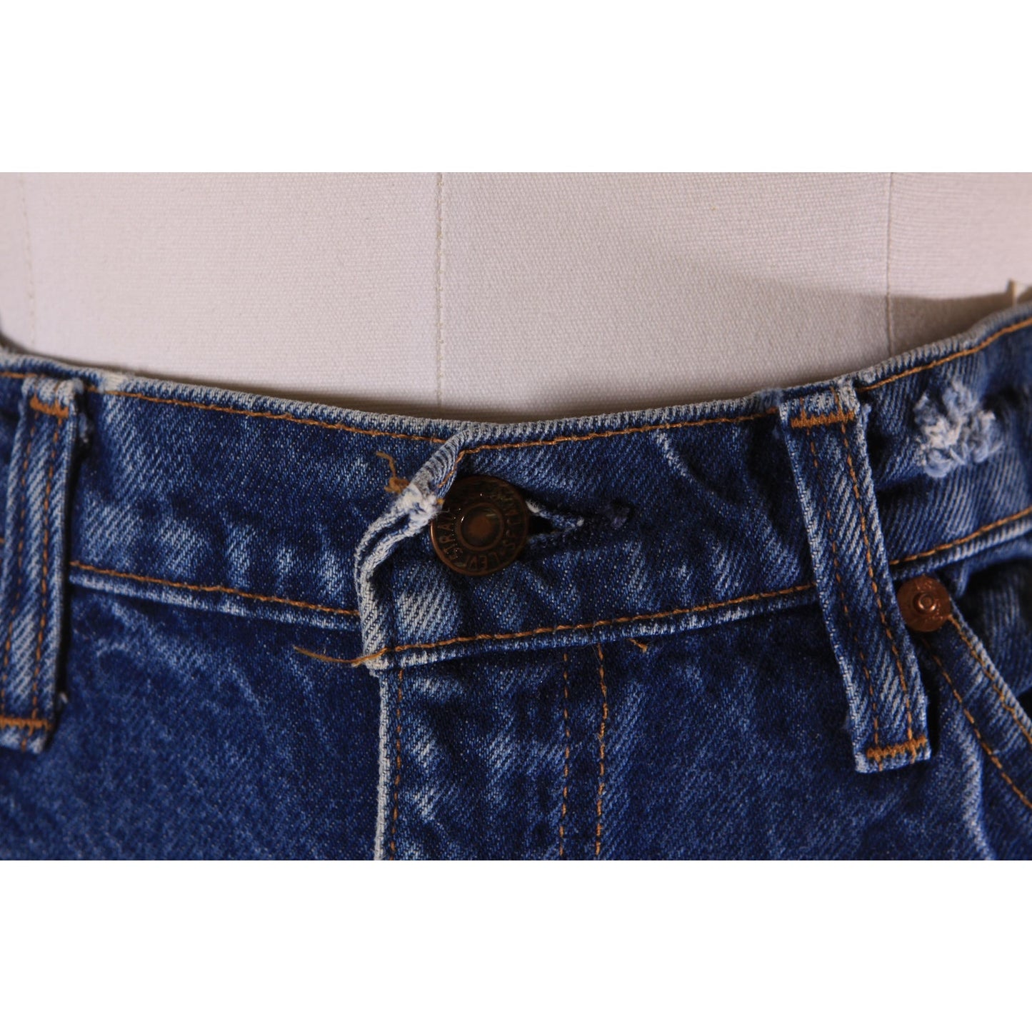 1980s Blue Denim 517 Mens Orange Tab Jeans by Levi's - 36x29