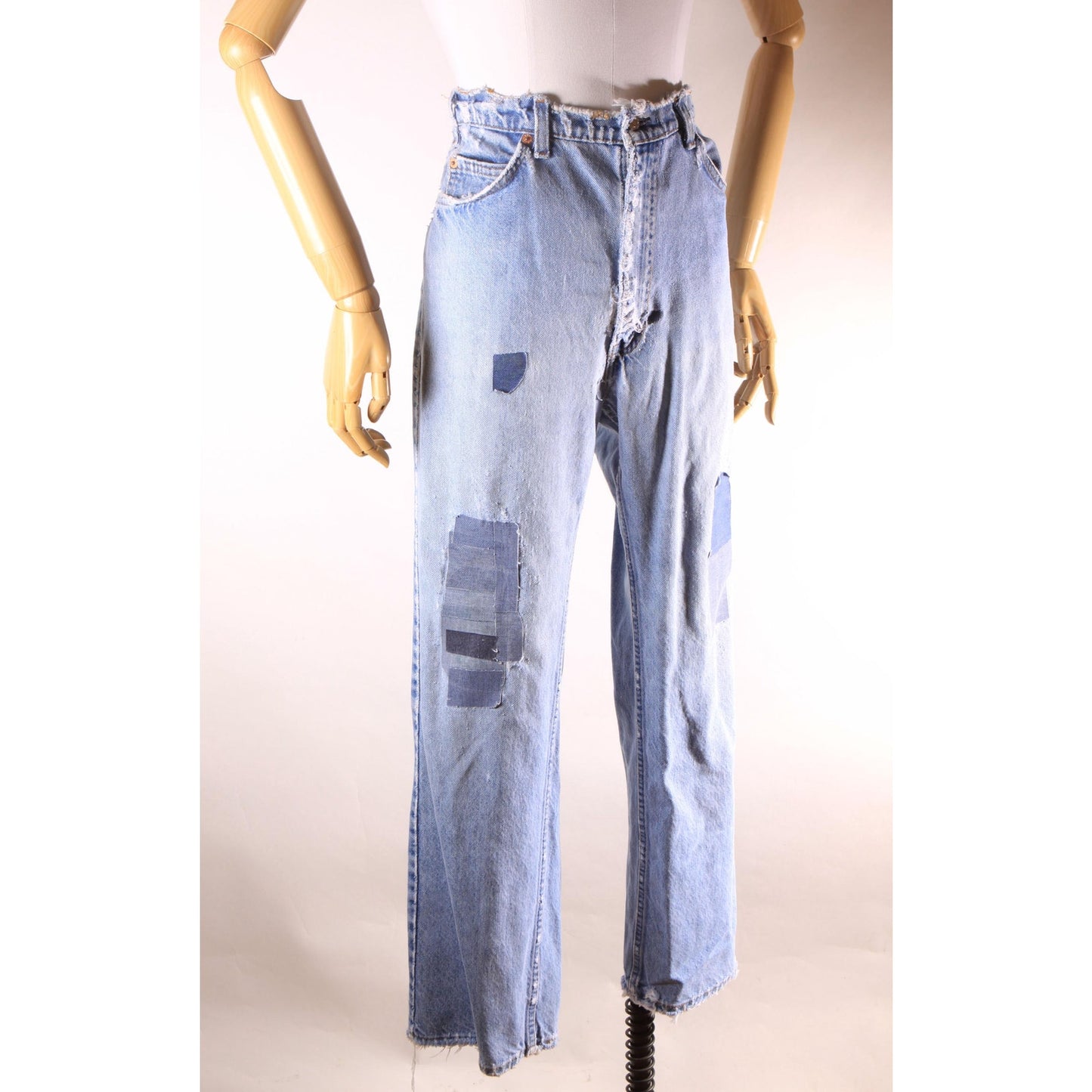 1980s Distressed Patch Fraying Blue Denim Orange Tab 517 Jeans by Levi's -38x30