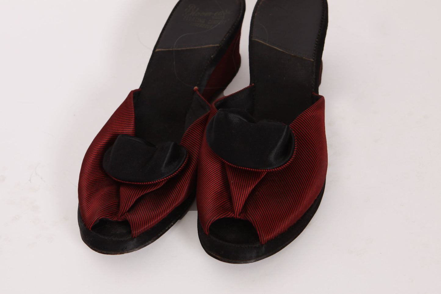 1940s Red and Black Striped Open Toe Peep Toe Boudoir Bed Slippers -Size 7 1/2