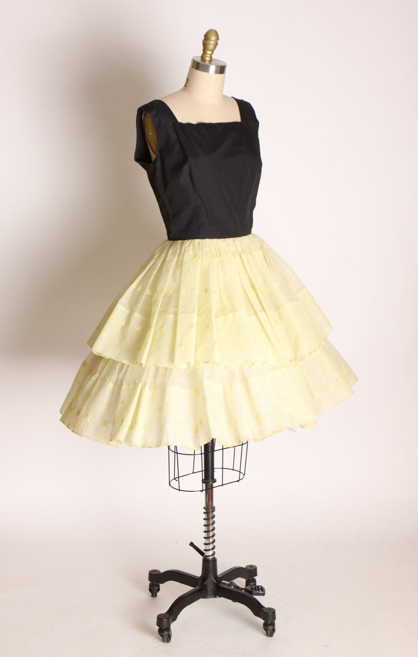 1950s Black Cotton Sleeveless Bodice Sheer Cream Yellow Tiered Ruffle Dress -S