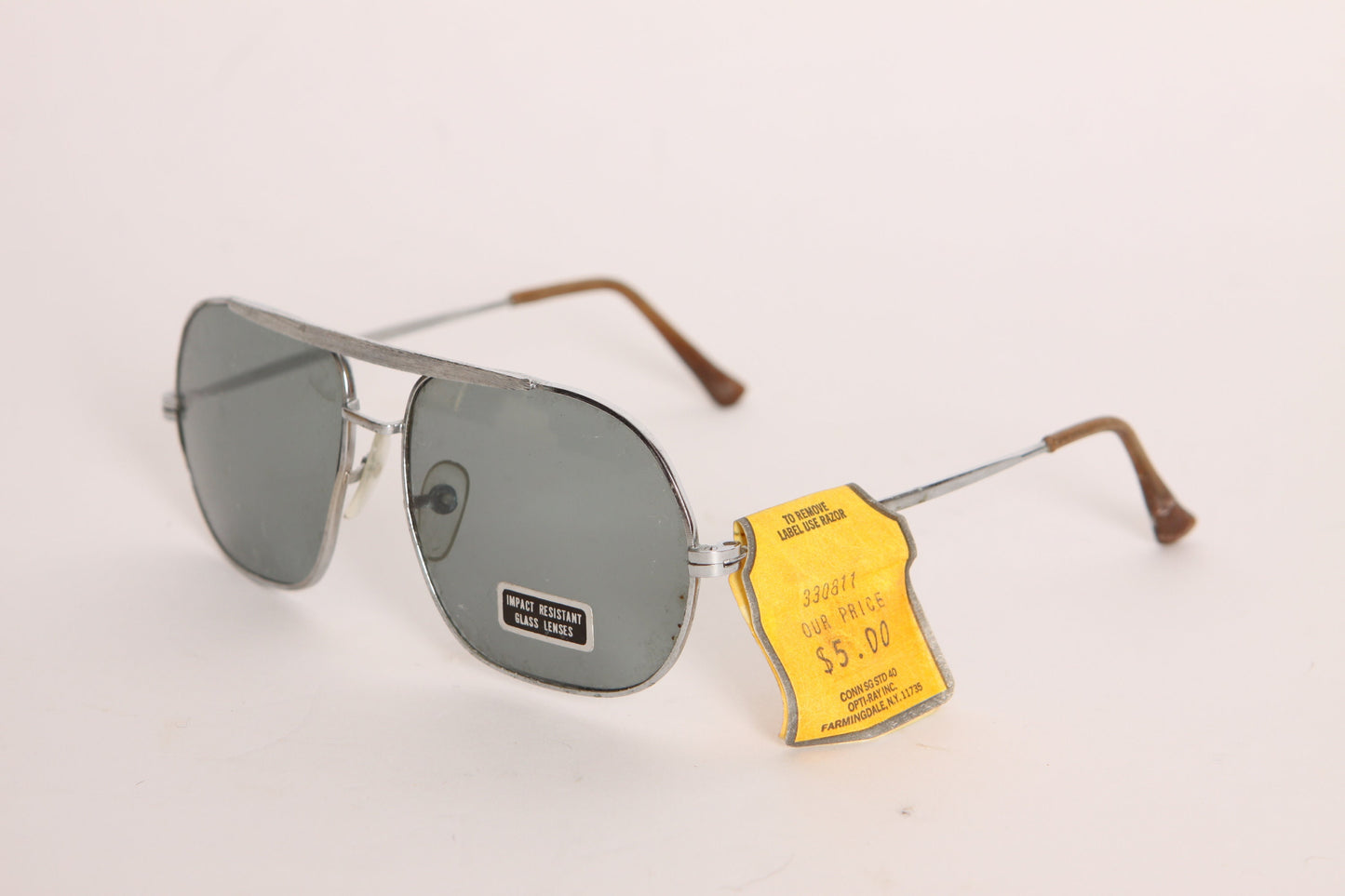 Deadstock 1970s Silver Tone Gray Lenses Aviator Sunglasses by Opti-Ray