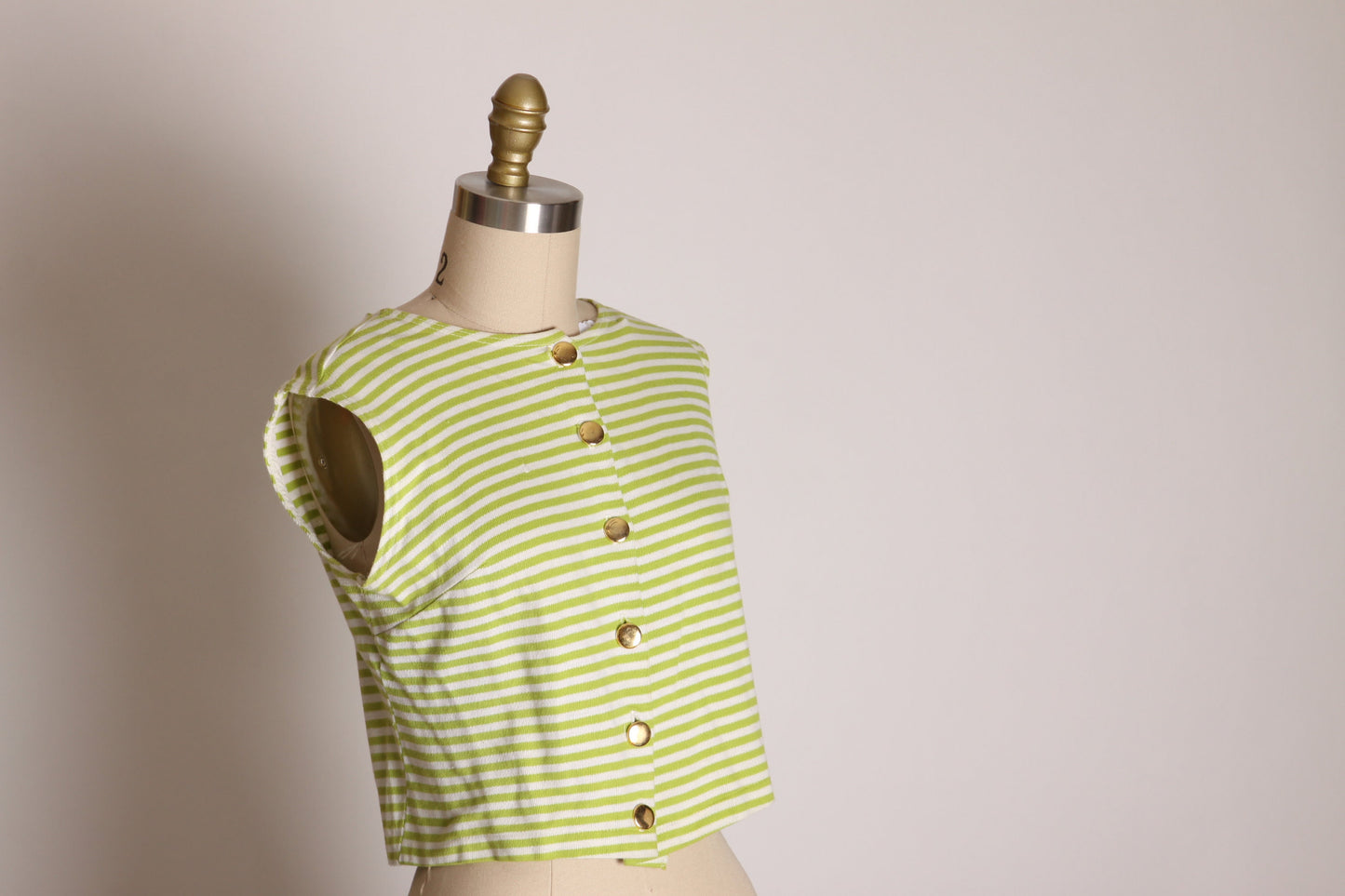 1950s Green and White Striped Knit Gold Button Sleeveless Crop Top Blouse -S