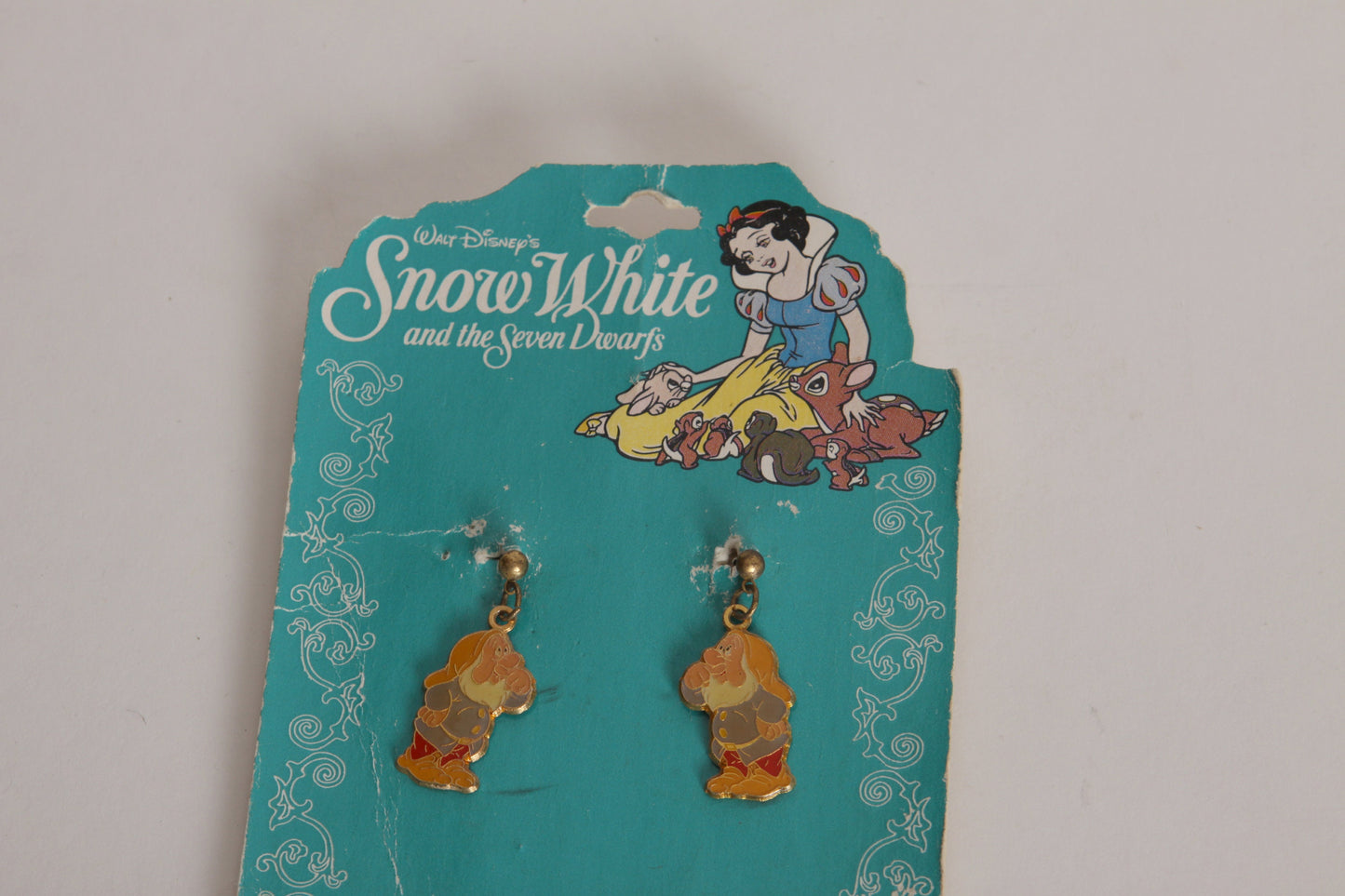 Deadstock 1990s Snow White Doc Metal Dangling Disney Costume Jewelry Earrings