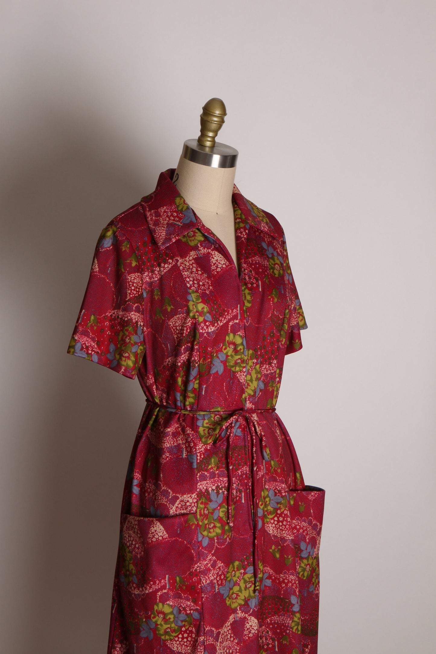 1970s Burgundy, Green and Blue Floral Print Short Sleeve Dress by Ann Steven -L