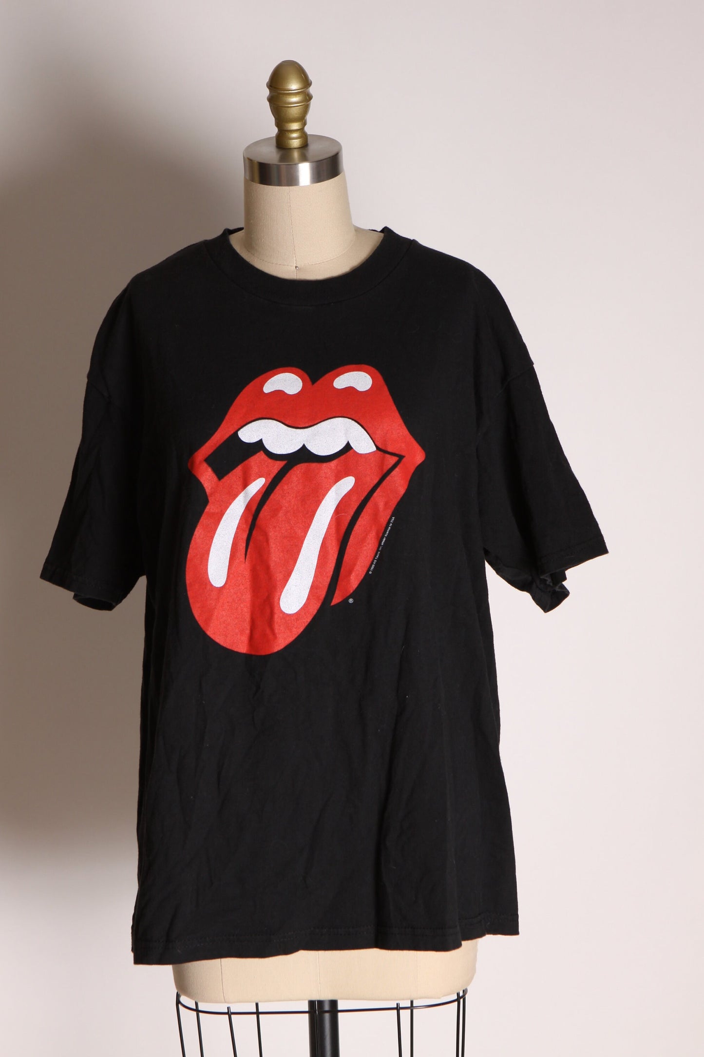 1999 1990s Black, Red and White Rolling Stones Tongue Band Concert T Shirt by All Sport International -L