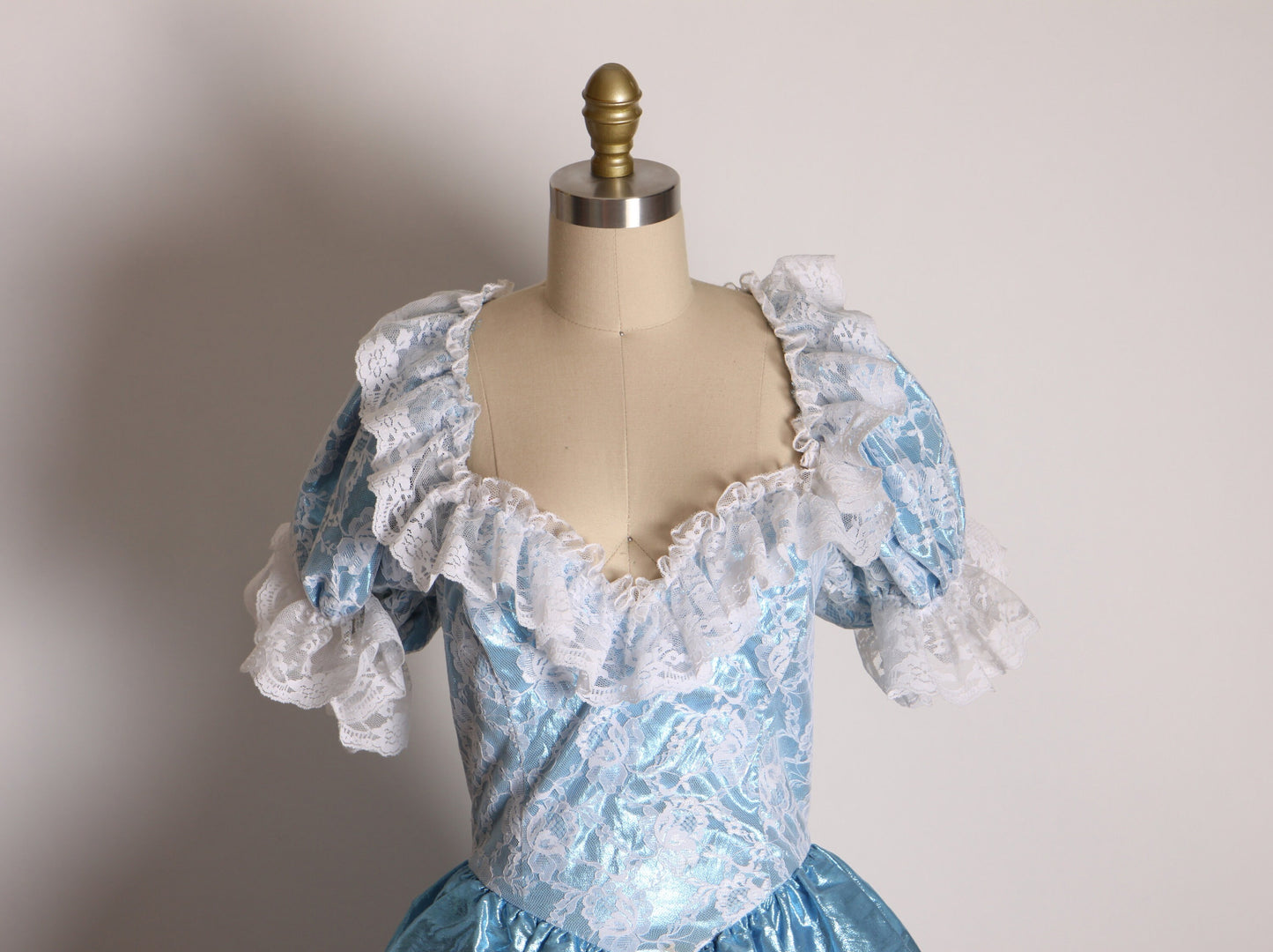 1970s Victorian Style Metallic Blue and White Ruffle Gathered Frilly Lace Full Length Pageant Princess Prom Dress by Loralie Original -XS