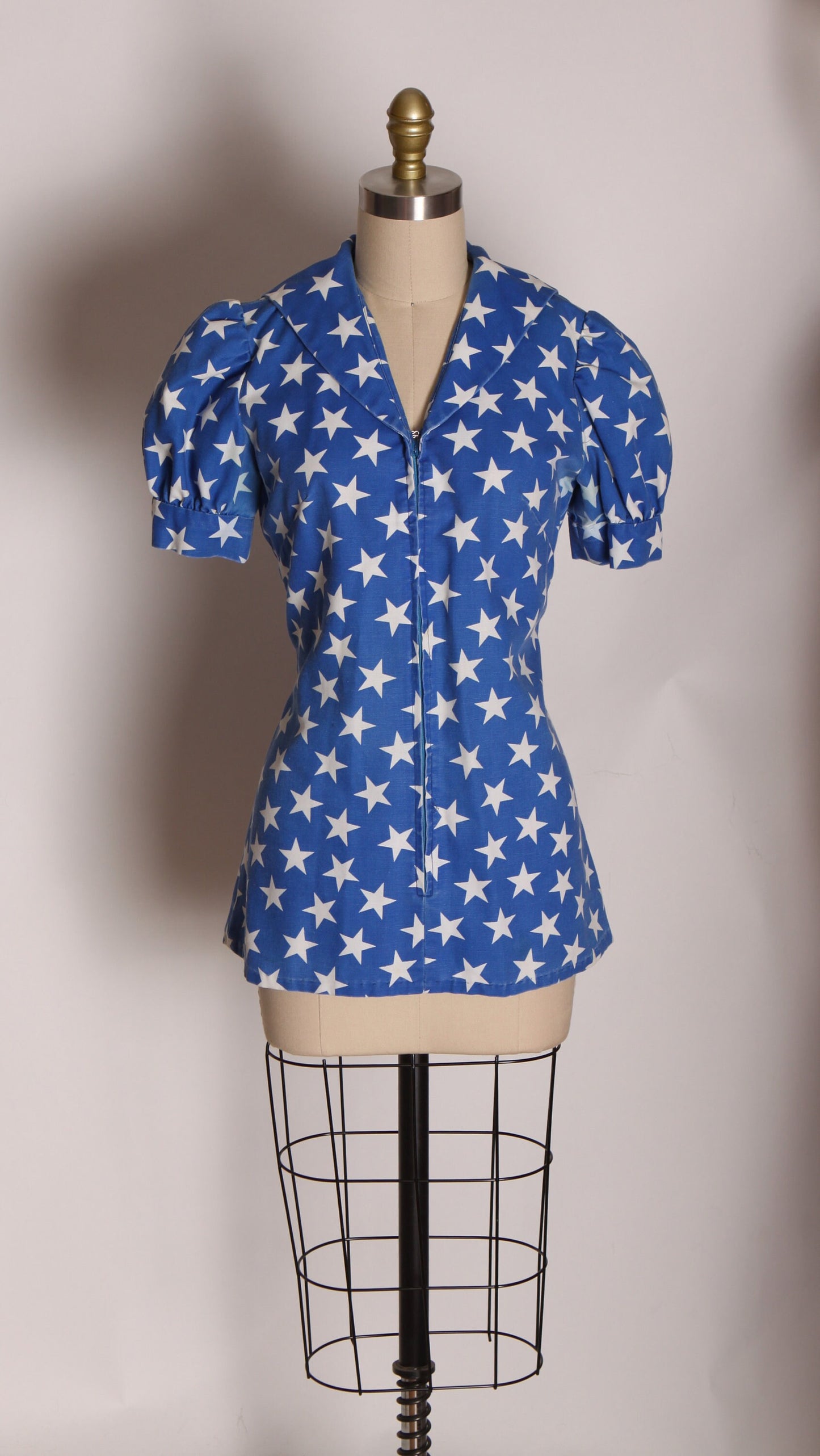 1970s Blue and White America Short Sleeve Novelty Stars Print Sailor Style Blouse -S