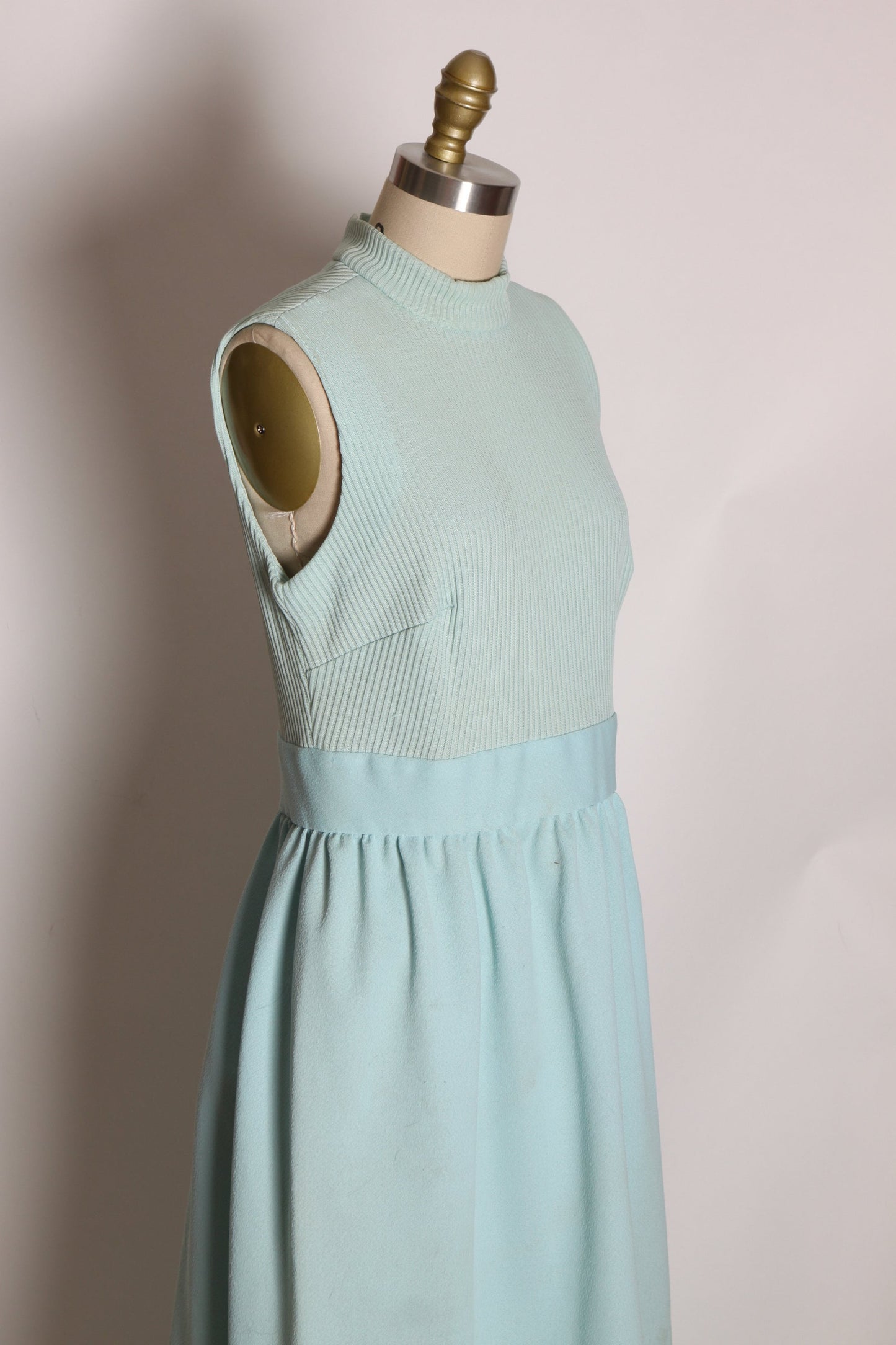 1970s Light Pastel Blue Sleeveless Full Length Dress with Matching Jacket -M