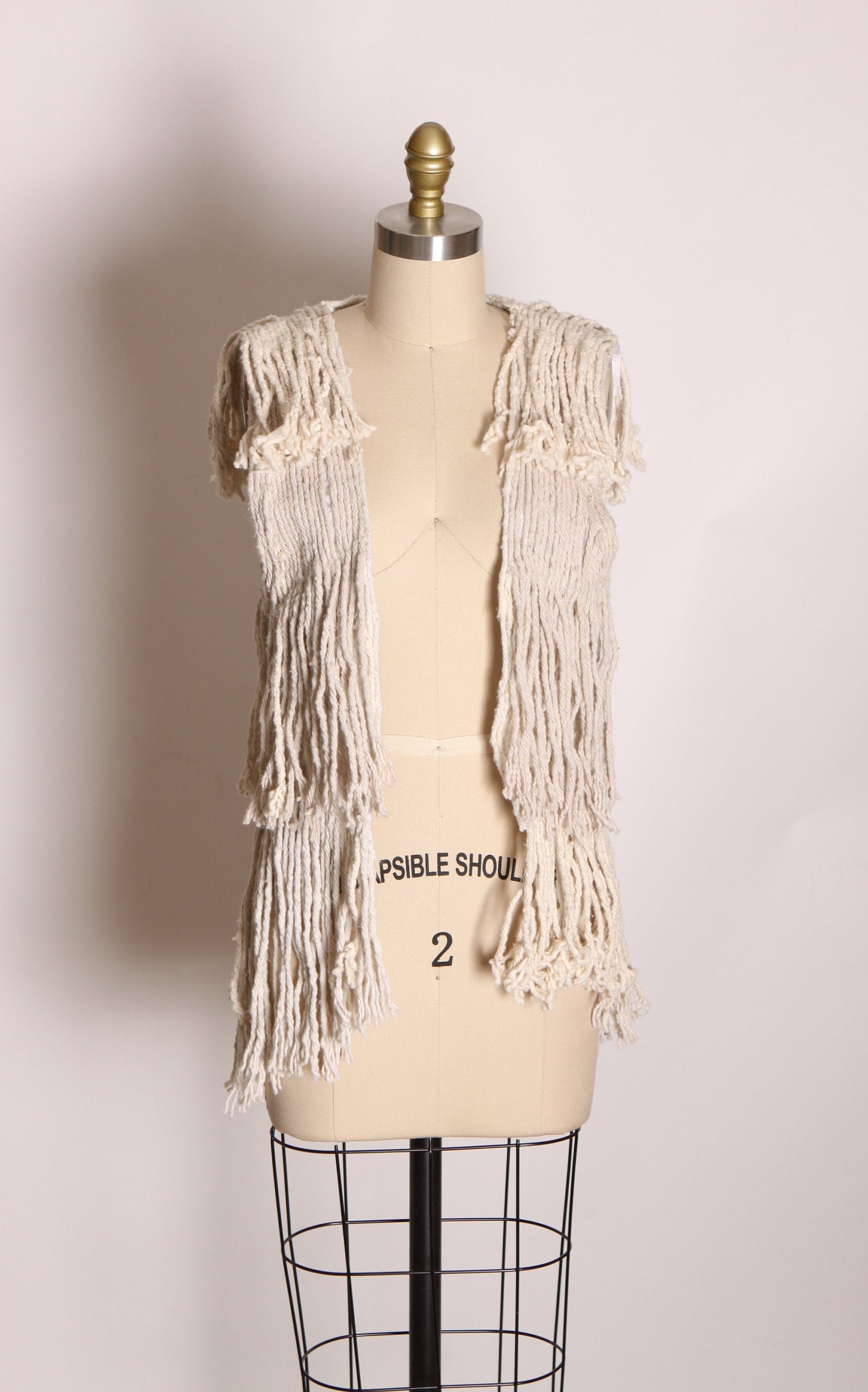 1970s 1980s Natural Fiber Woven Fringe Mop Open Front Boho Hippie Vest -M