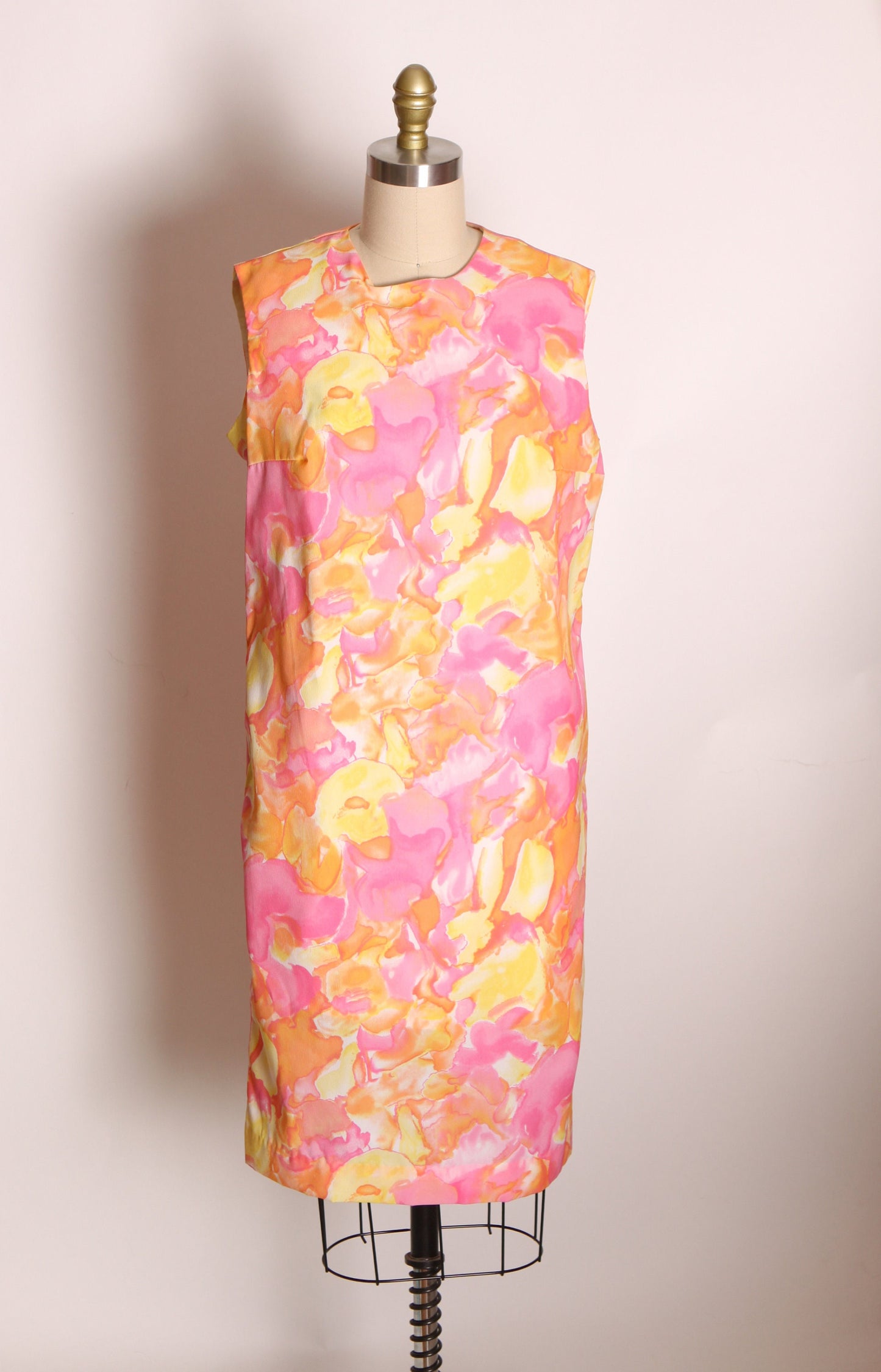 1960s Pink and Yellow Abstract Swirl Sleeveless Shift Dress