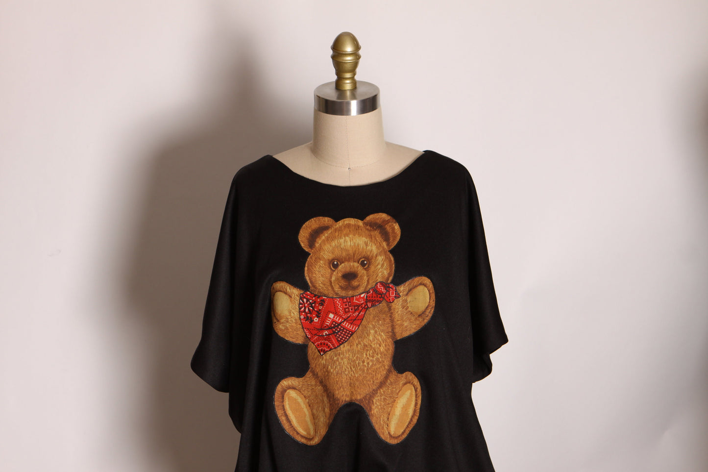1970s Black, Brown and Red Short Sleeved Elastic Waist Draped Western Bandana Teddy Bear Blouse -1XL