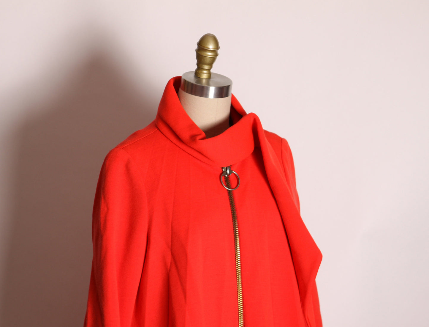 1960s Red Sleeveless Shift Dress with Matching Pleated Wrap Scarf Collar Tent Zip Up Coat Outfit by Lilli Ann -XS