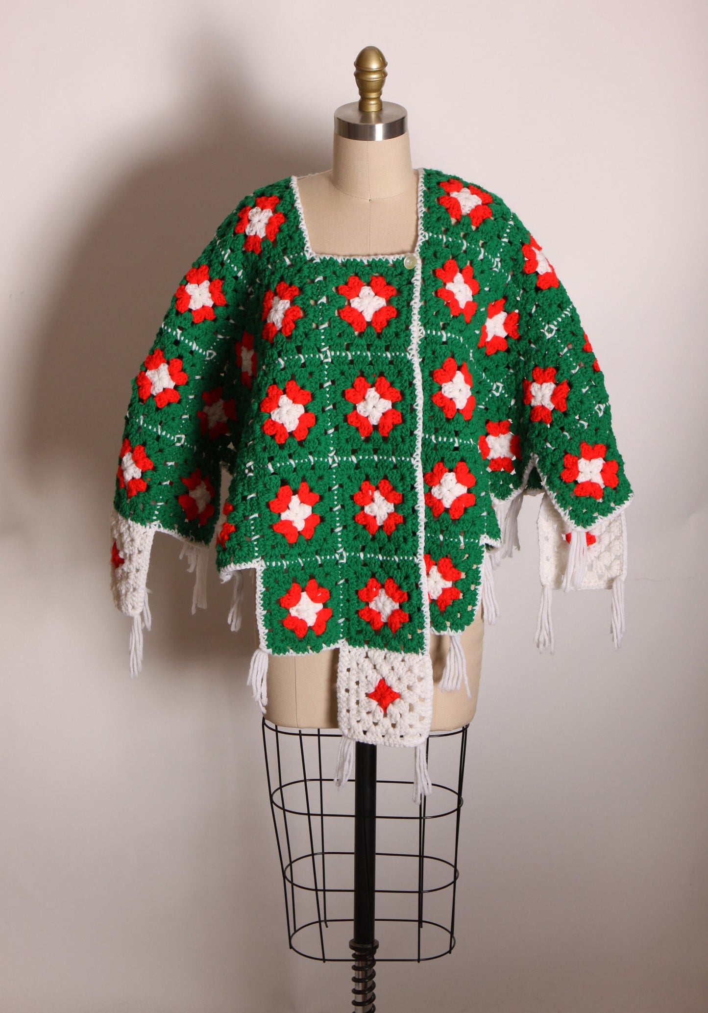 1970s Hand Knit Red, Green and White Christmas Crochet Shawl Poncho Wrap