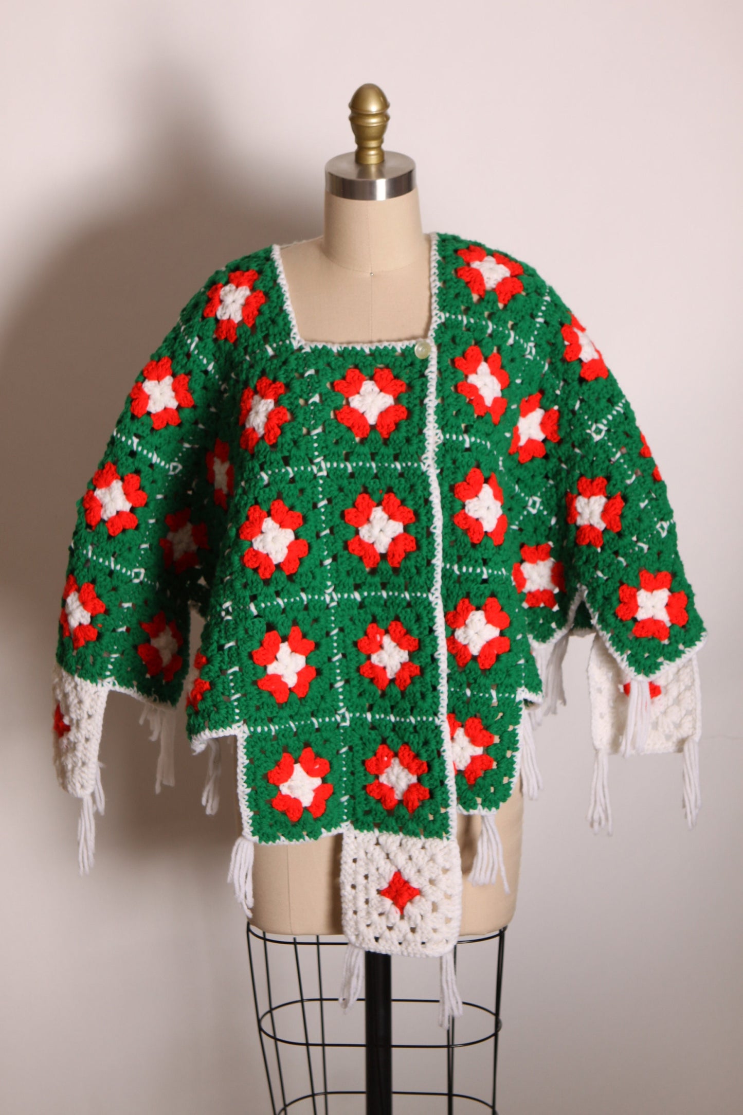 1970s Hand Knit Red, Green and White Christmas Crochet Shawl Poncho Wrap