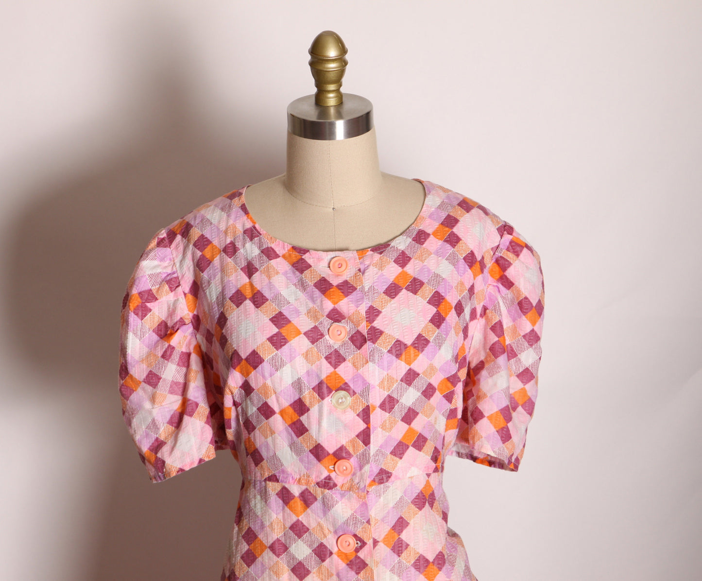 1970s Pink and Orange Geometric Square Puffy Short Sleeve Button Up Dress -L