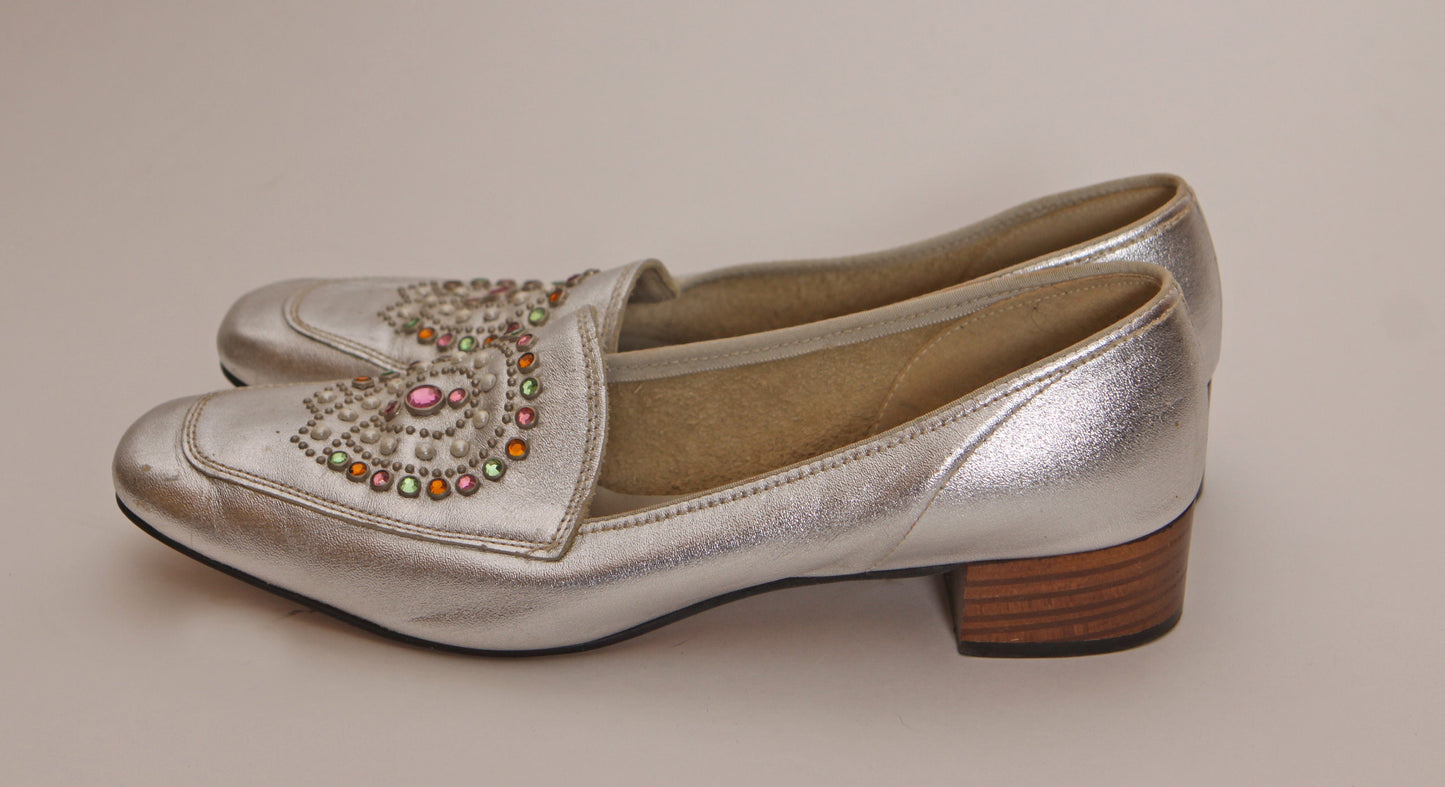 1960s Silver Metallic Slip On Rhinestone Rainbow Bedazzled Short Heel Slide On Shoes by Magdesian’s of California -8N