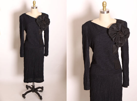 1980s Black Long Sleeve Textured Ruched Long Sleeve Oversized Bow Black Dress by Leslie Lucks -M