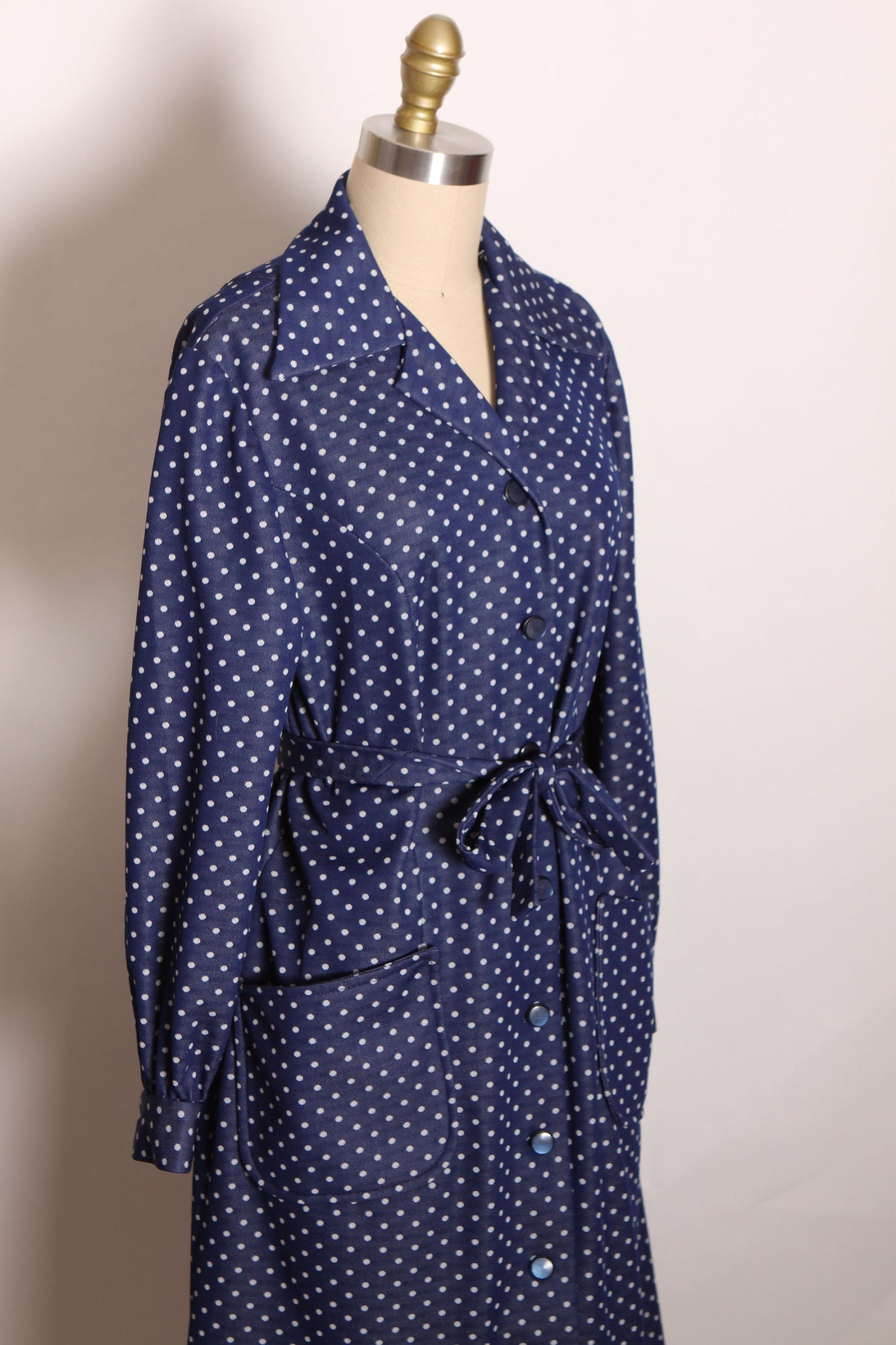 1970s Navy Blue and White Polka Dot Long Sleeve Pocketed Button Up Front Polyester Dress -L