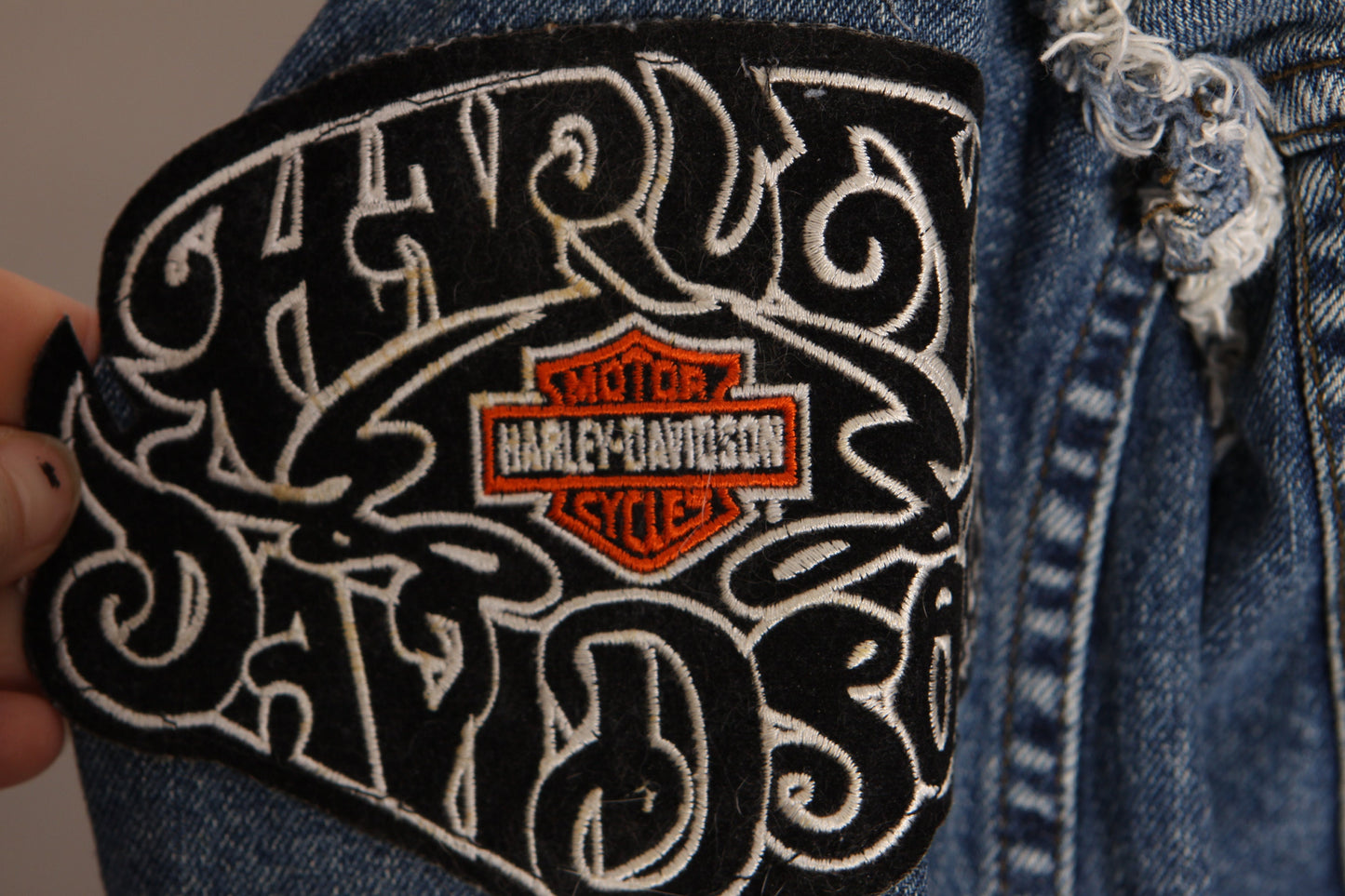 Y2K 2000s Blue Denim Frayed Edges Long Sleeve Harley Davidson Lady Harley Patches Biker Jacket by Harley Davidson -M