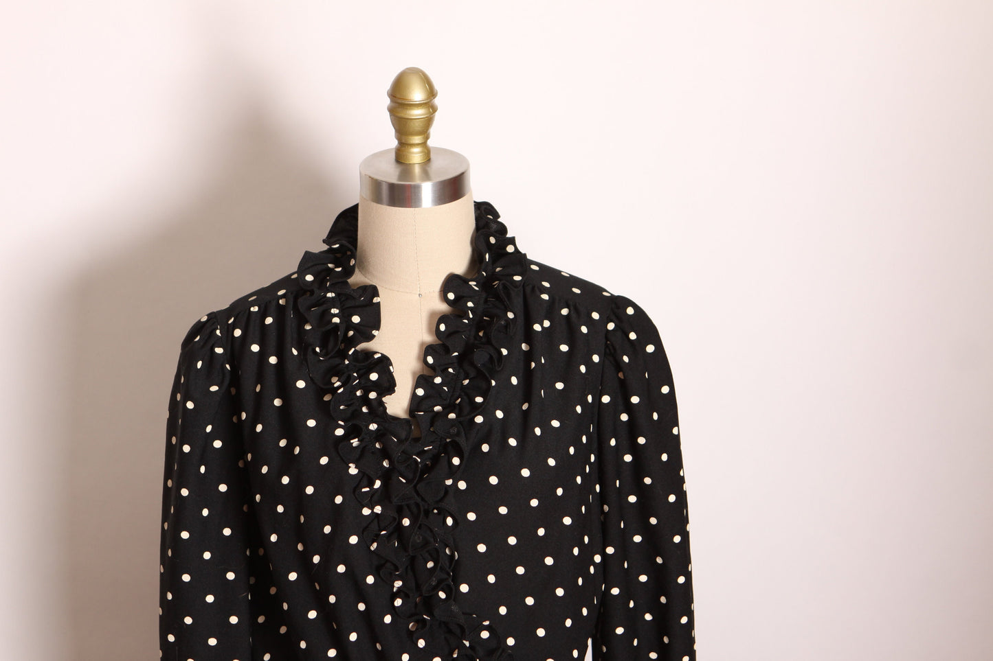 1970s Black and Cream Polka Dot Ruffle Collar V Neck Long Sleeve Dress by Lorac Original -1XL