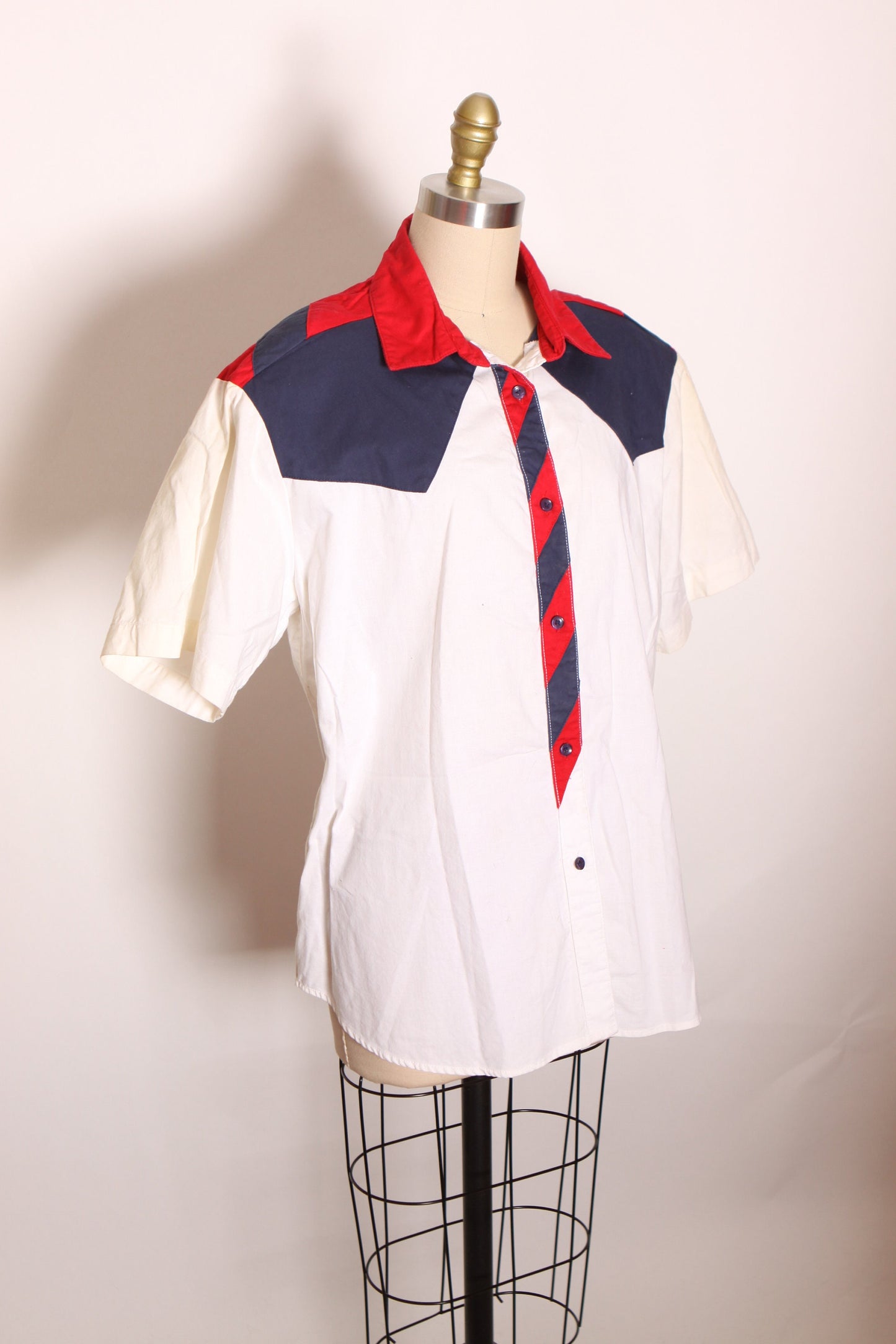 1980s White, Red and Blue American Half Sleeve Button Up Western Shirt Blouse -2XL