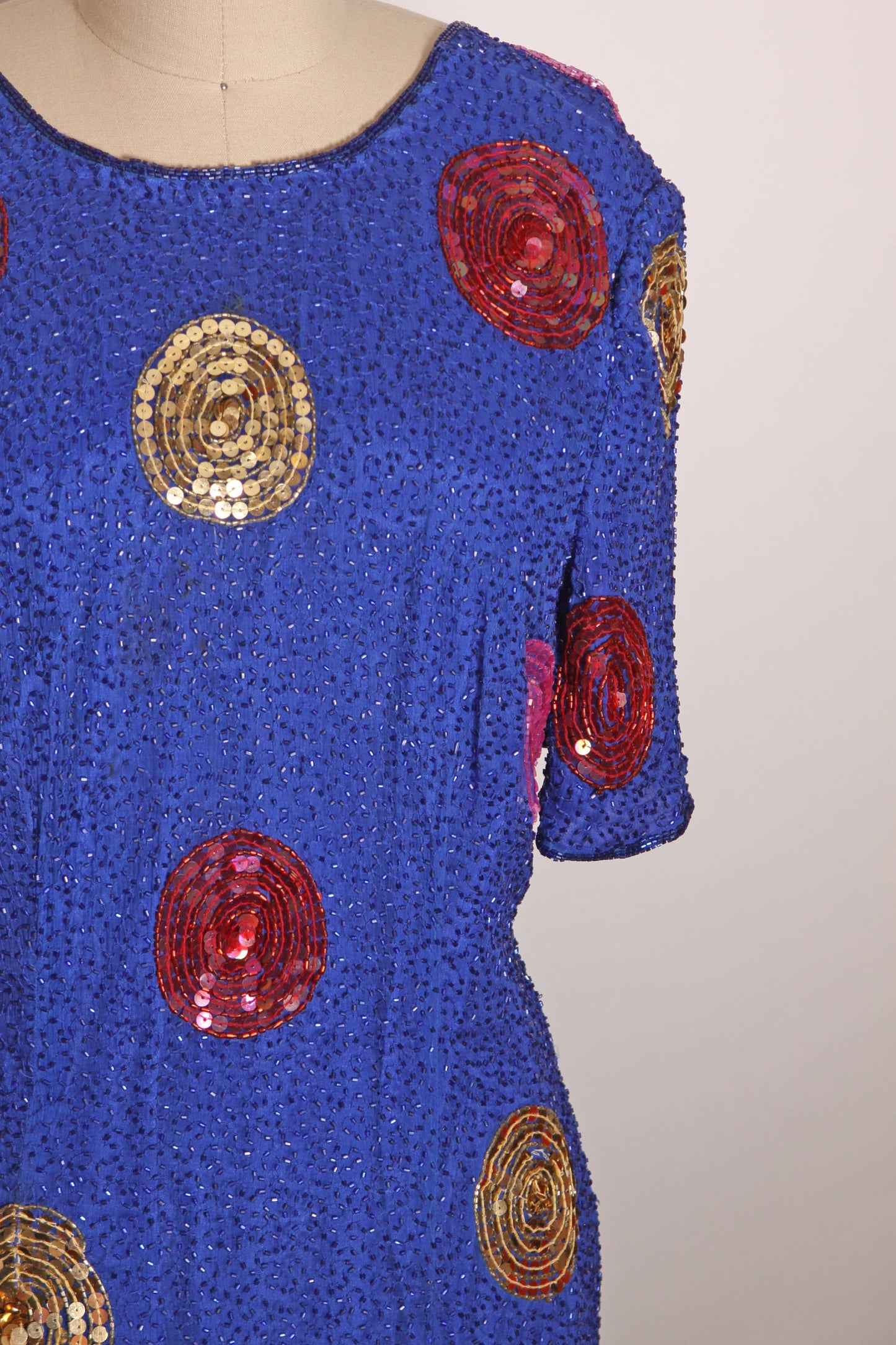 1980s Blue, Pink and Gold Oversized Circle Polka Dot Short Sleeve Formal Dress by Leslie Fay Evenings -M