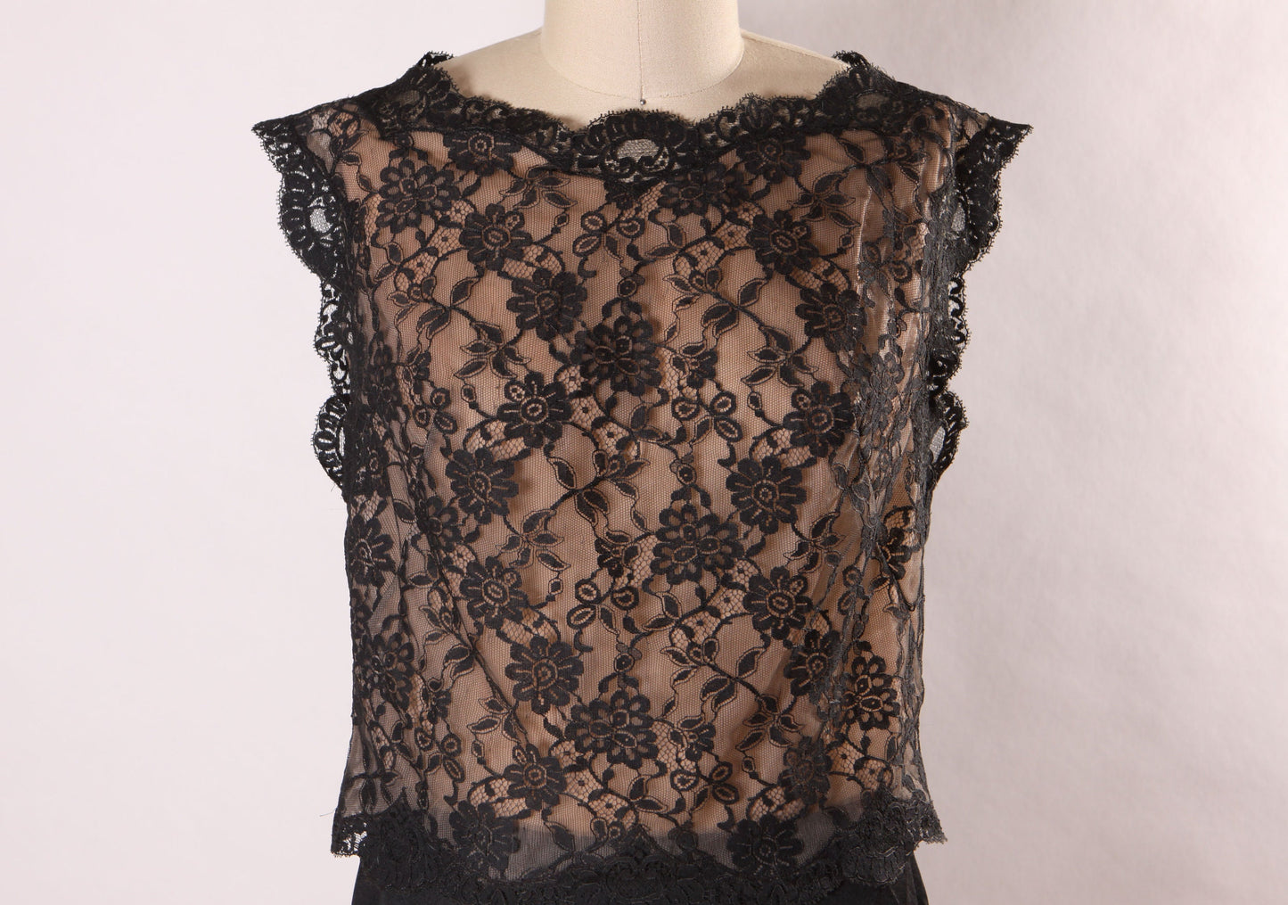 1950s Black and Nude Lace One Piece Lingerie Dress Slip by Gossard Artemis