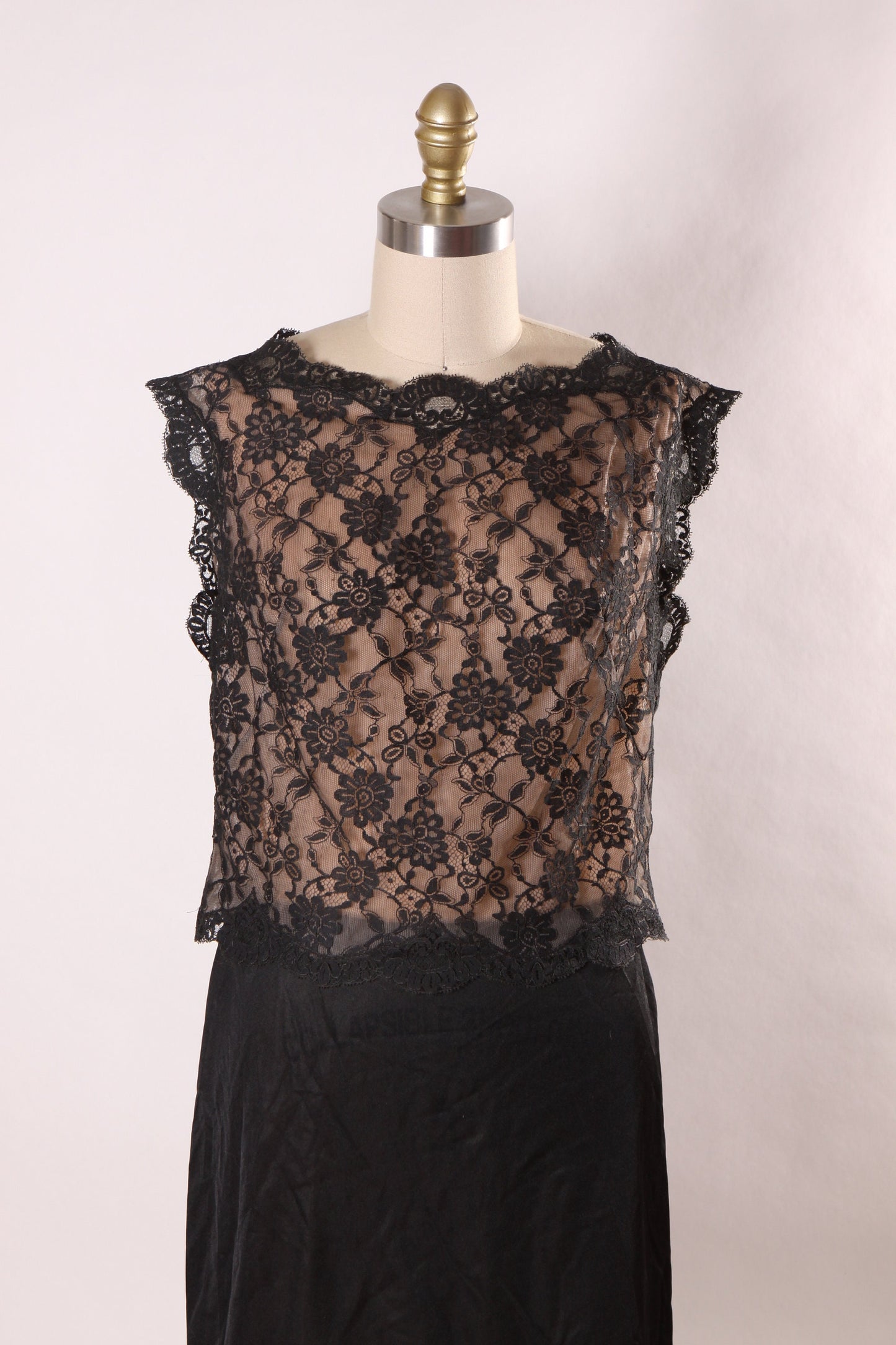 1950s Black and Nude Lace One Piece Lingerie Dress Slip by Gossard Artemis