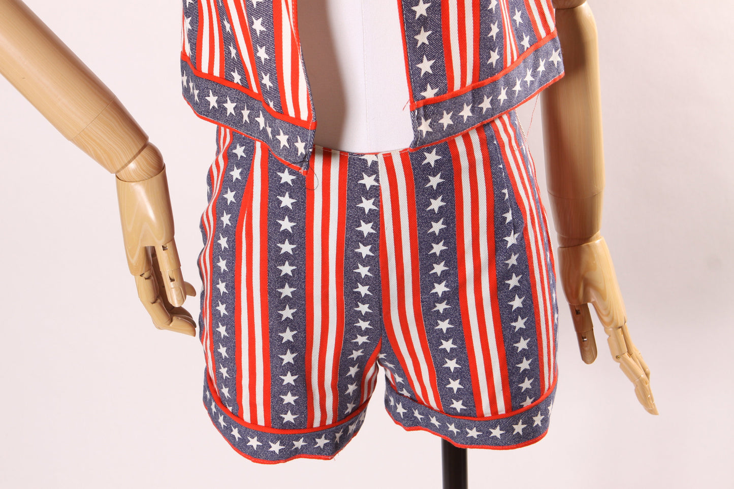 Late 1960s Early 1970s Red White Blue Stars and Stripes Patriotic American Flag 4th of July Vest and Shorts Hot Pants Two Piece Outfit- XS