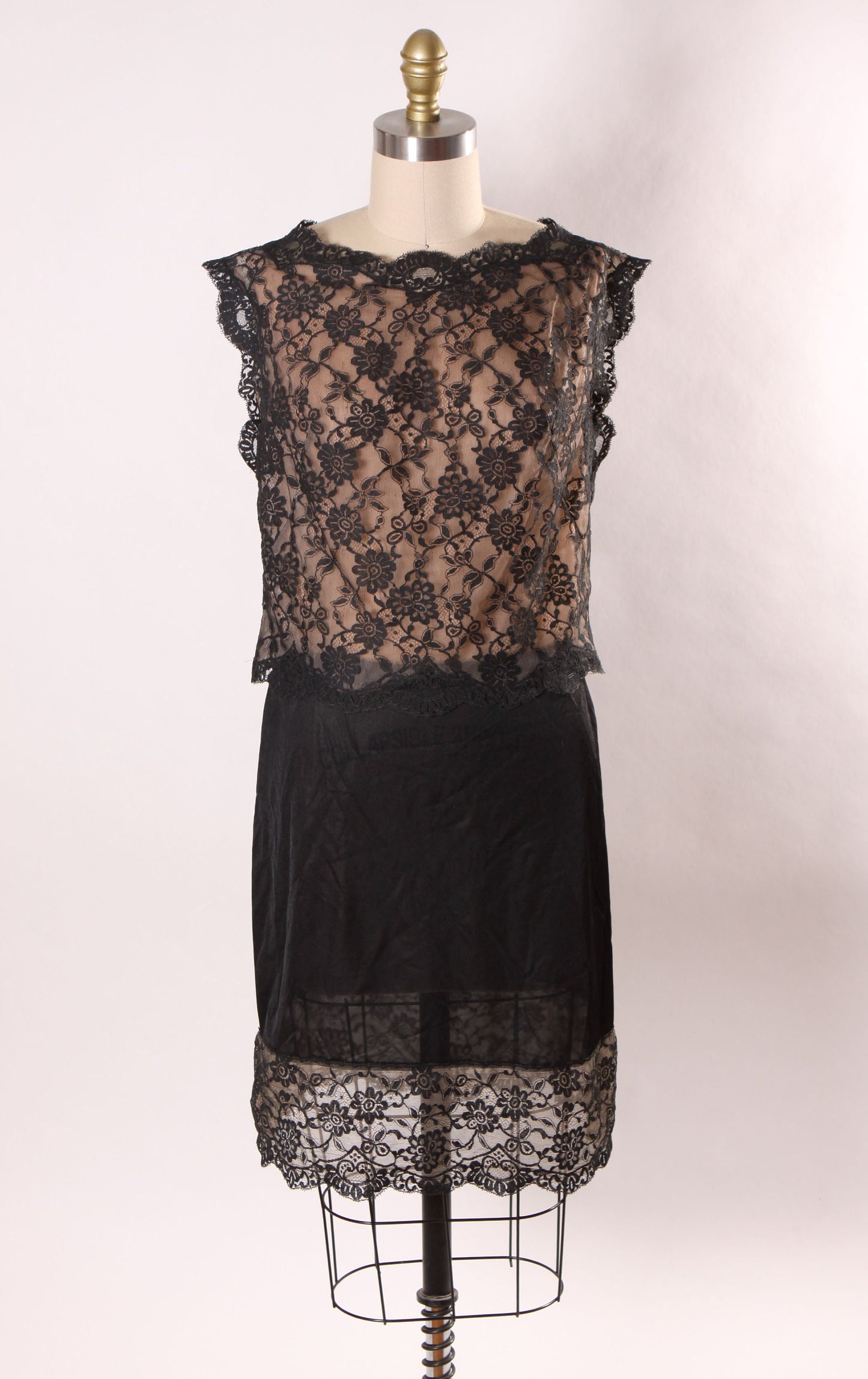 1950s Black and Nude Lace One Piece Lingerie Dress Slip by Gossard Artemis