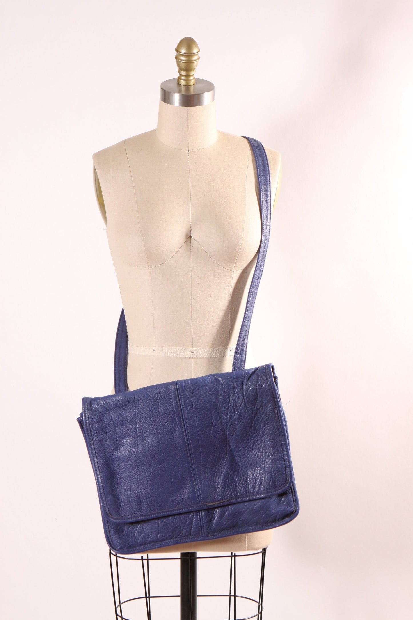 1980s Blue Leather Square Cross Body Shoulder Bag Purse