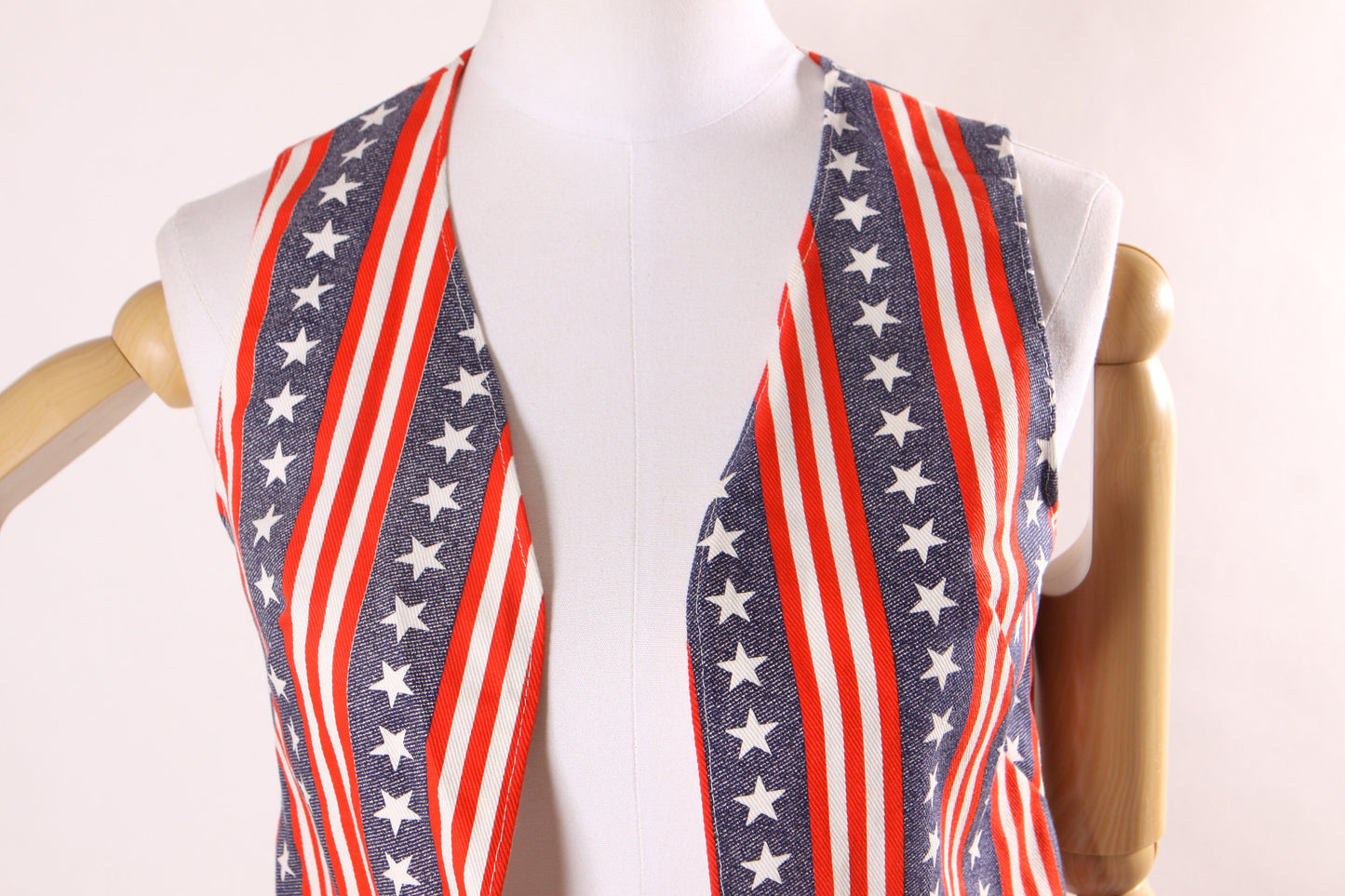 Late 1960s Early 1970s Red White Blue Stars and Stripes Patriotic American Flag 4th of July Vest and Shorts Hot Pants Two Piece Outfit- XS