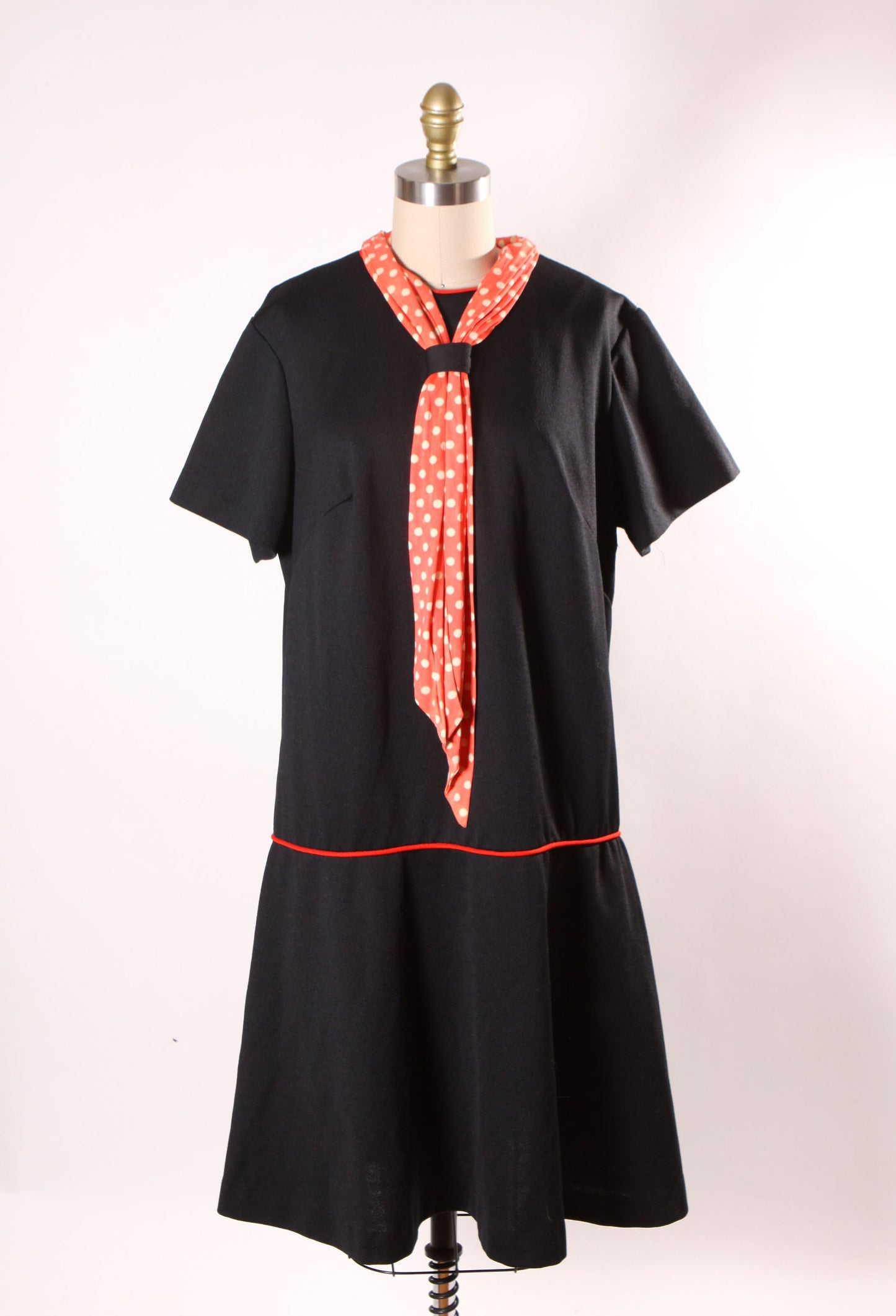 1960s Black and Red Short Sleeve Plus Size Volup Red Trim Polka Dot Scarf Scooter Dress by ShipShape -XL