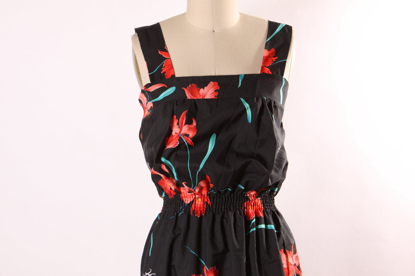 1980s Black, Green and Red Hibiscus Wide Strap Elastic Waist Tropical Hawaiian Dress by Casual Wear Made in Hawaii -M