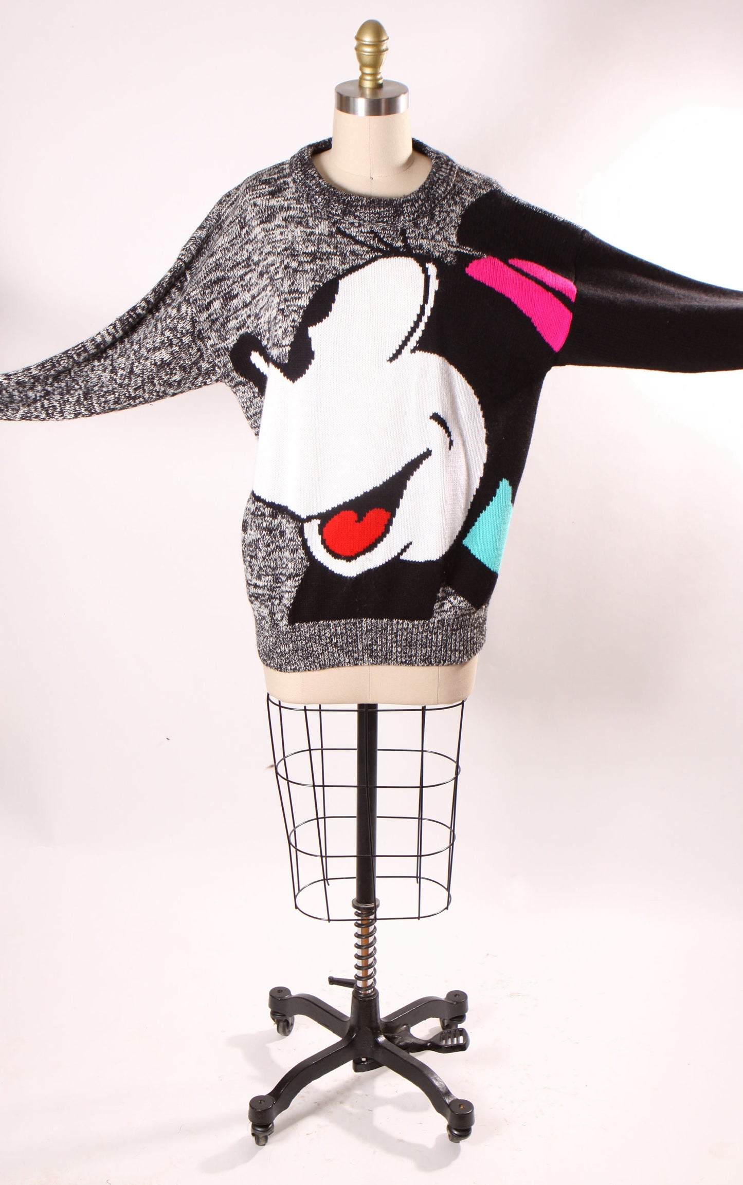 1990s Black, White, Pink and Turquoise Long Sleeve Knit Pullover Minnie Mouse Novelty Sweater by Mickey & Co. -M