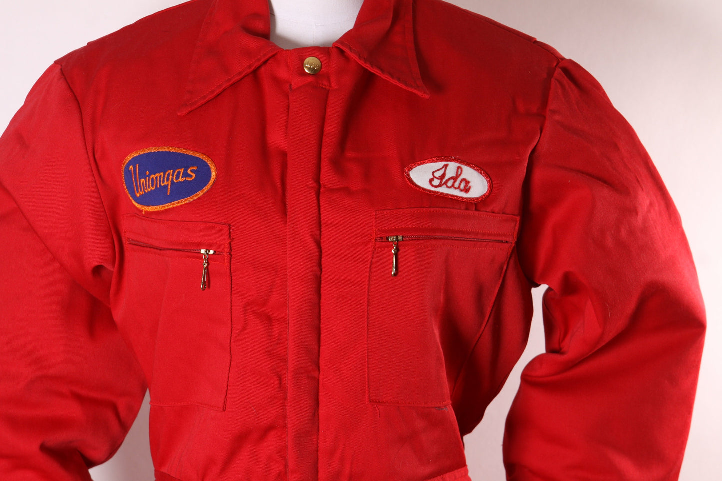 1970s Red Insulated One Piece Womens Uniongas Embroidered Name Patch Ida Long Sleeve Jumpsuit Greaser Mechanic Coveralls by Lee Outerwear -M