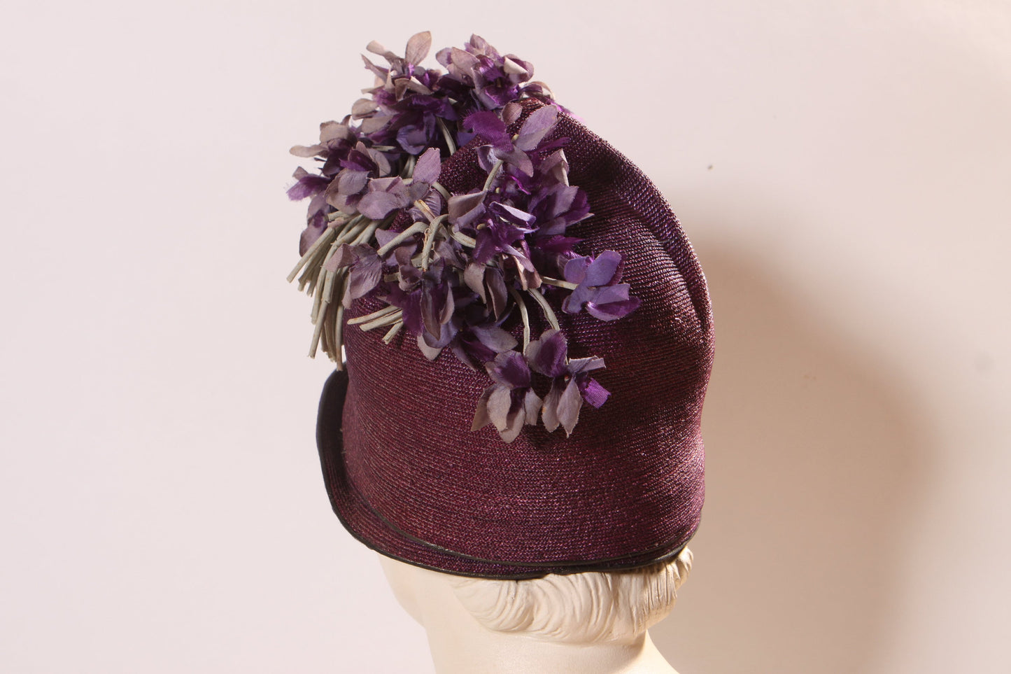 1920s Purple Floral Flower Detail Rolled Edge Flapper Cloche Hat