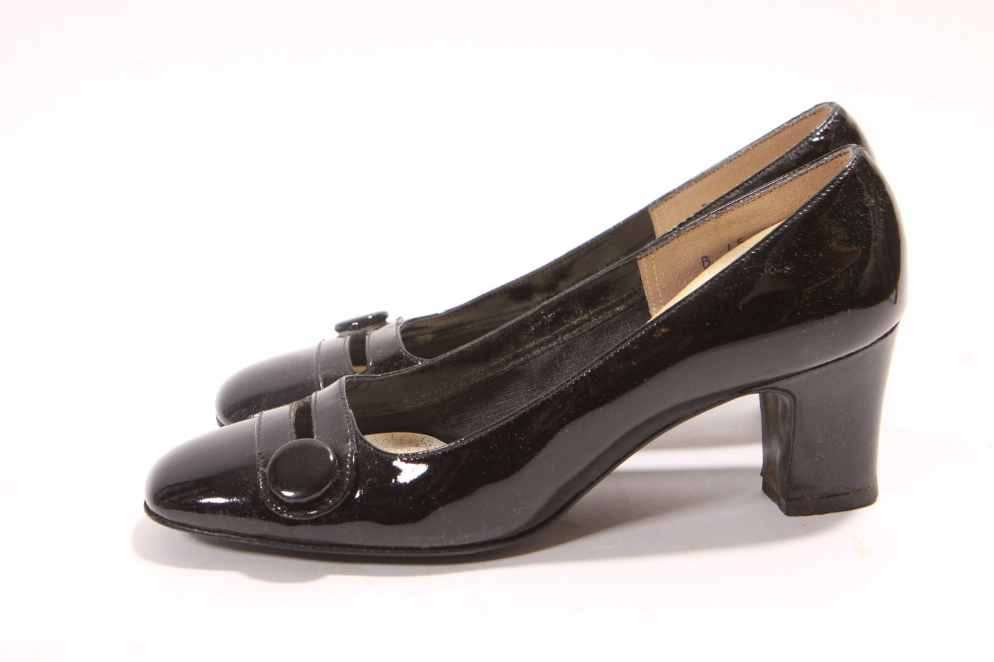 1960s Black Patent Leather Button Detail High Heel Shoes Pumps by Socialites -Size 8AA