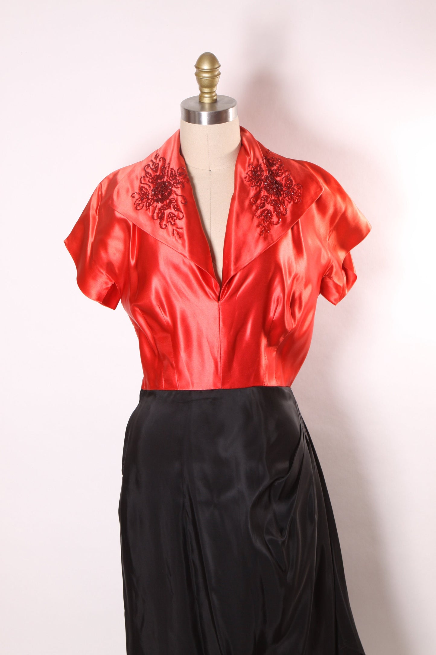 1940s Red Satin and Black Short Sleeve Floral Rose Beaded Draped Hip Dress by Rembrandt -M