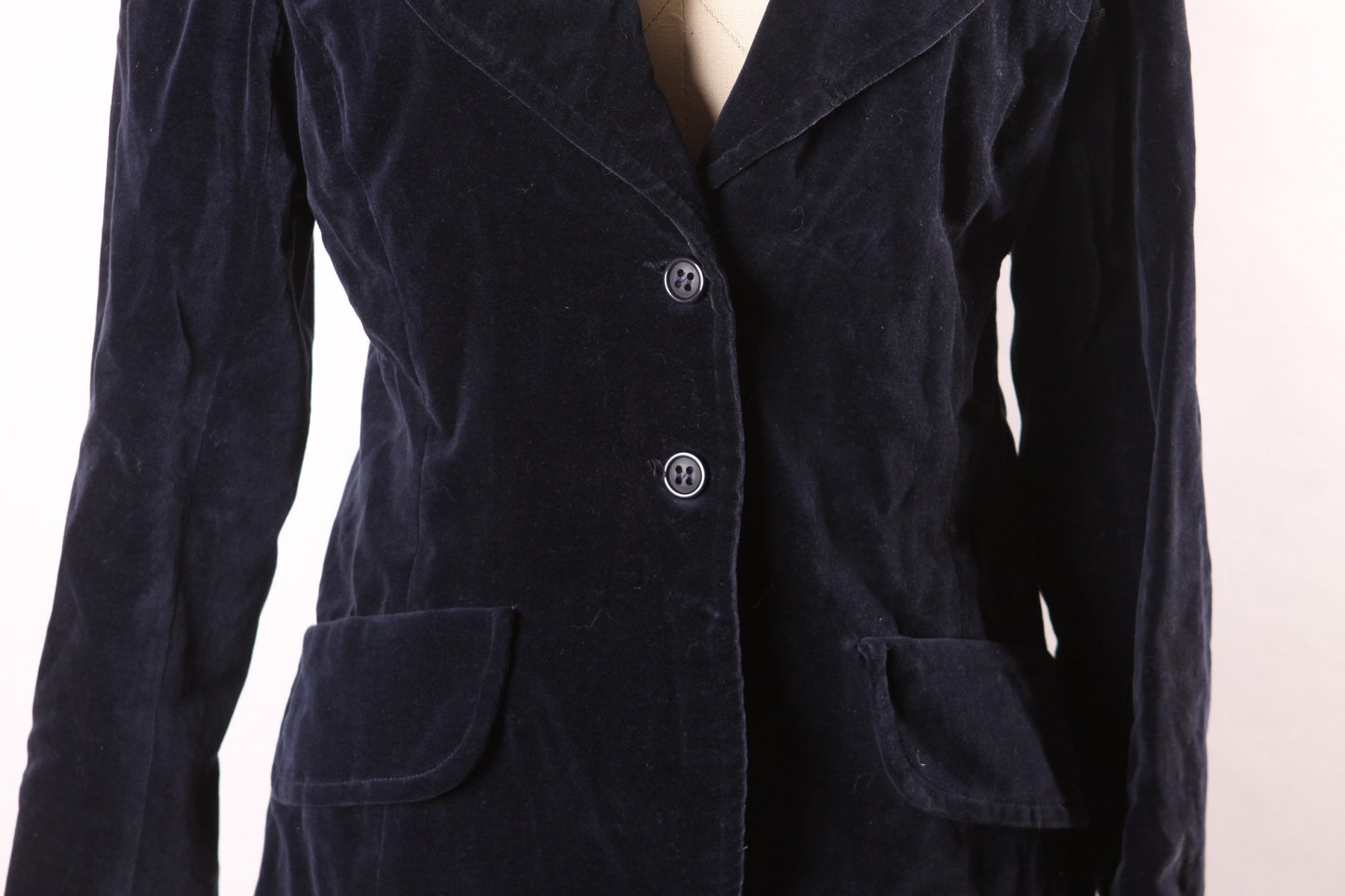 1970s Dark Navy Blue Velvet Long Sleeve Button Up Blazer Jacket by Ellen Tracy -M