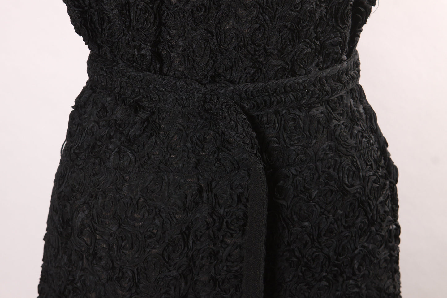 1960s Black Soutache Ribbon Floral Style Trim Short Sleeve Formal Dress -L