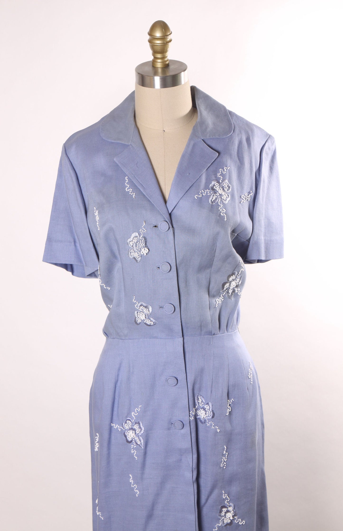 1940s Light Blue Short Sleeve Floral Beaded Dress -L