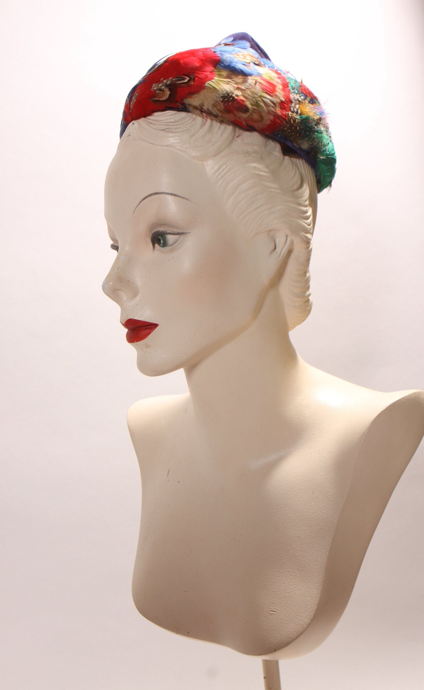 1950s 1960s Multi-Colored Feather Pointed Top Formal Hat by Rivera for Montaldo’s