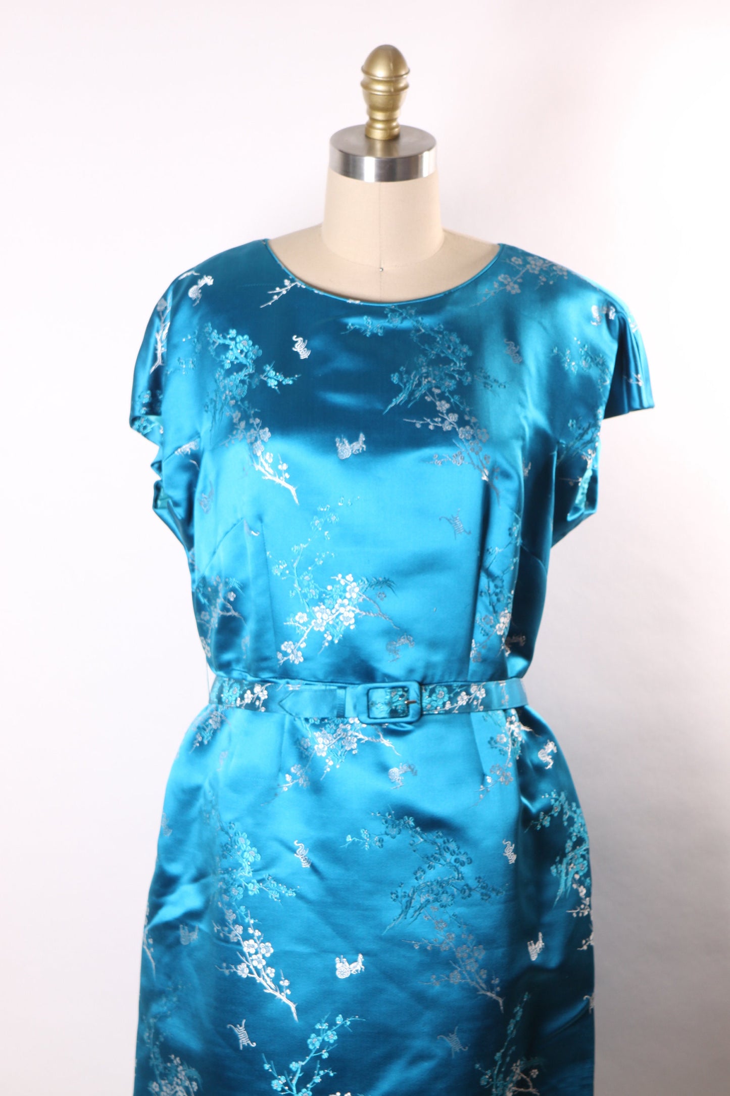 1950s Turquoise Blue Brocade Chinese Short Sleeve Dress with Matching Jacket -XL